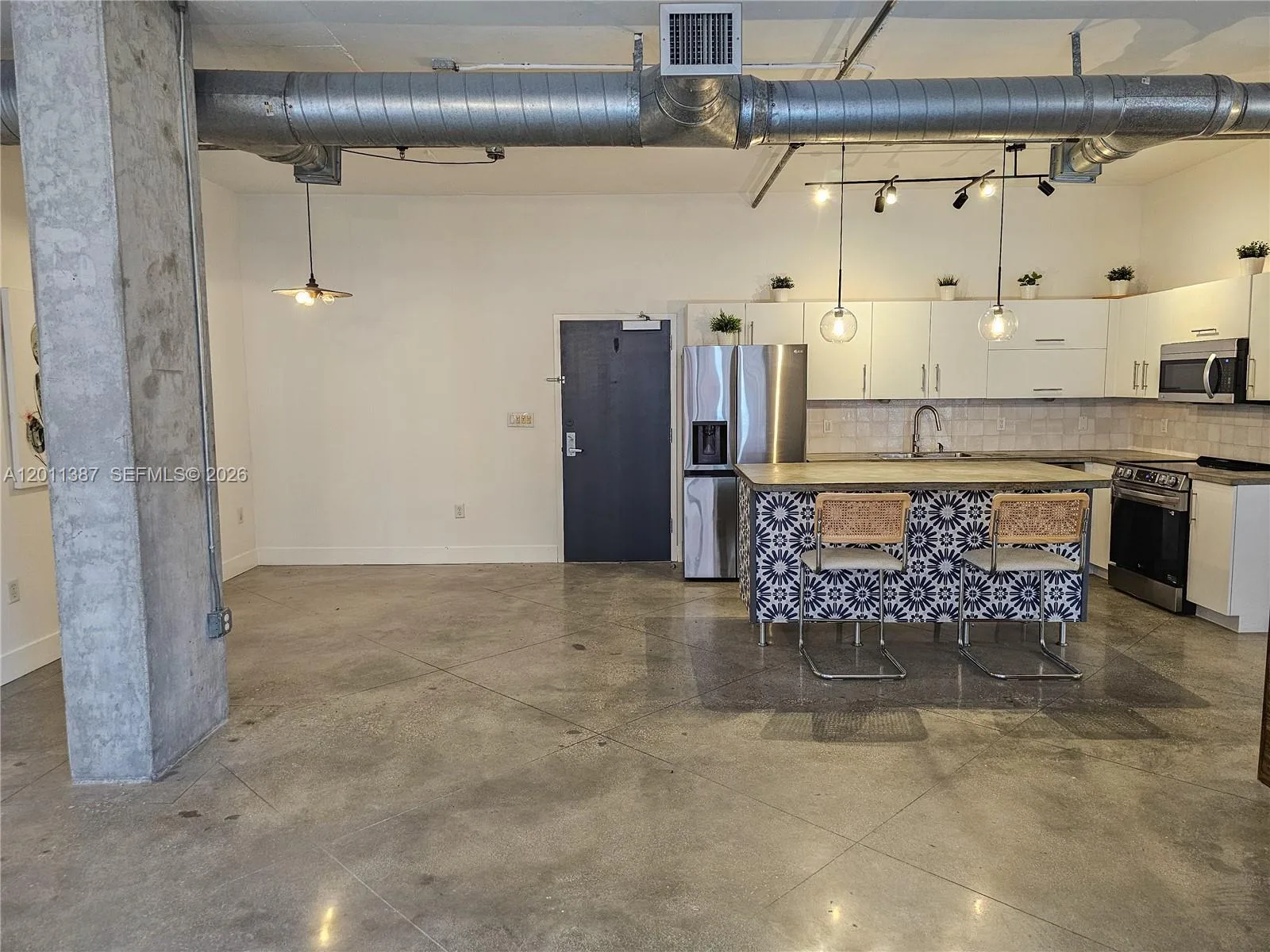 444 NE 30th St # 604, Miami, FL 33137 photo 6