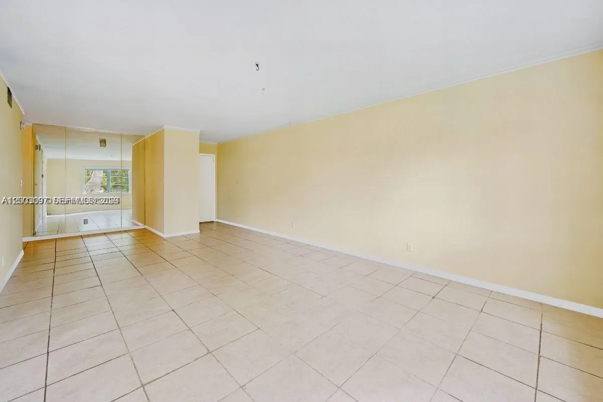124 NE 19th Ct # 114B, Wilton Manors, FL 33305 photo 11