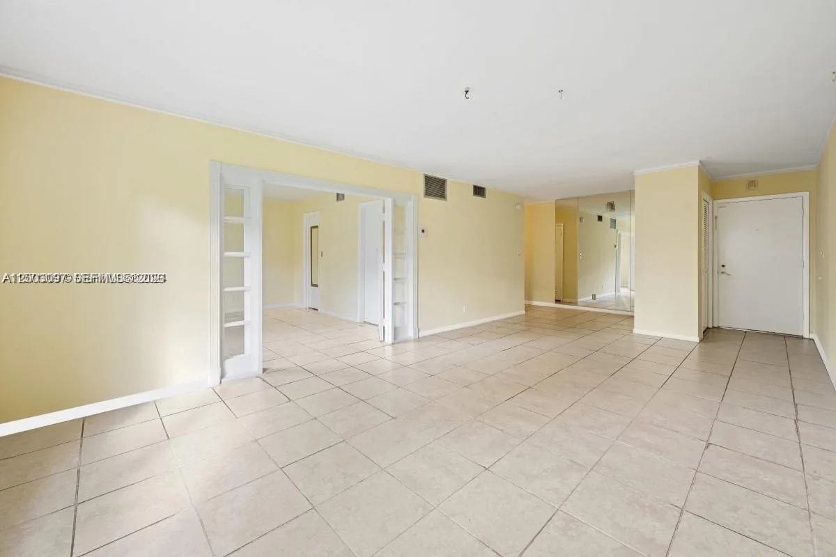 124 NE 19th Ct # 114B, Wilton Manors, FL 33305 photo 3