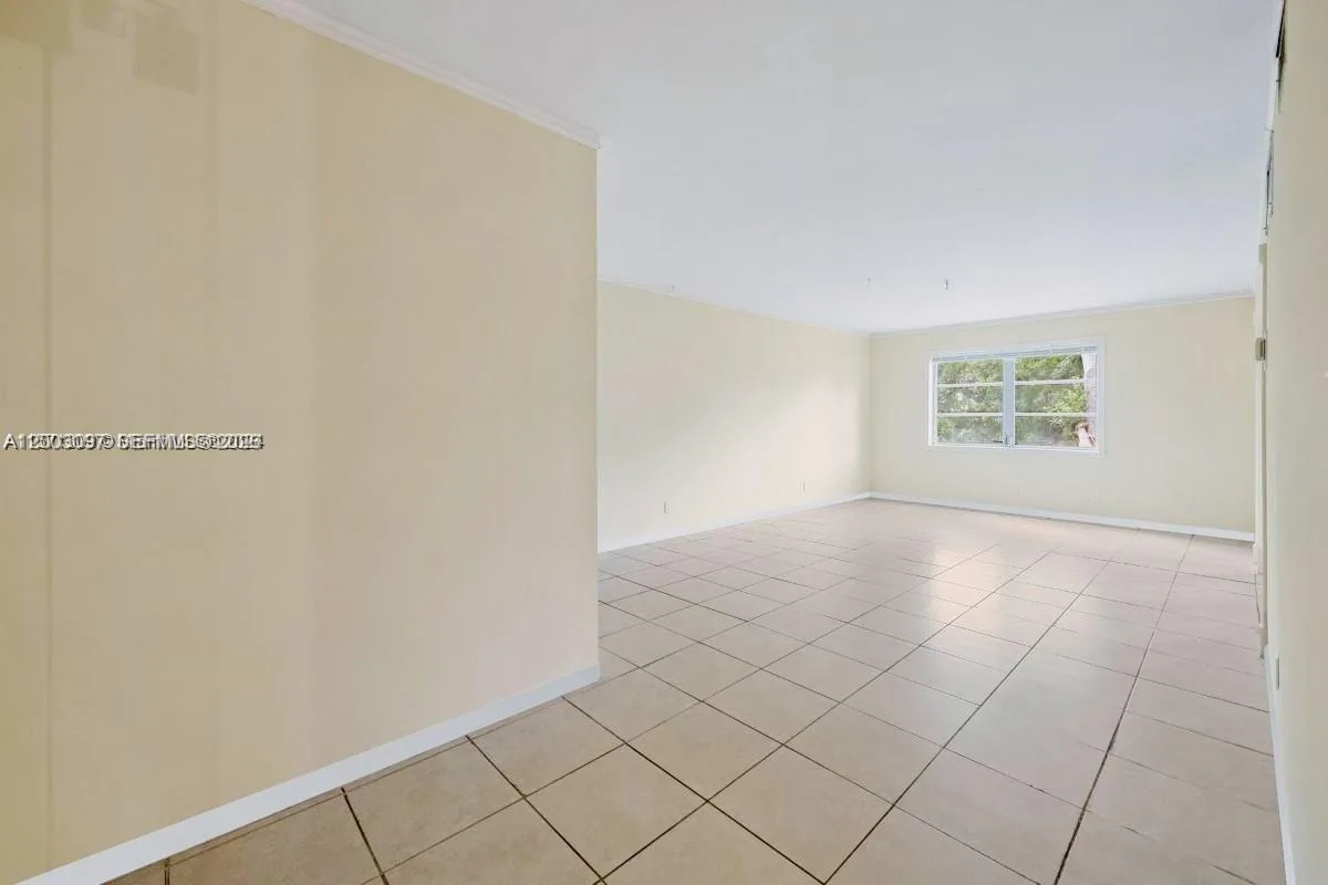 124 NE 19th Ct # 114B, Wilton Manors, FL 33305 photo 9