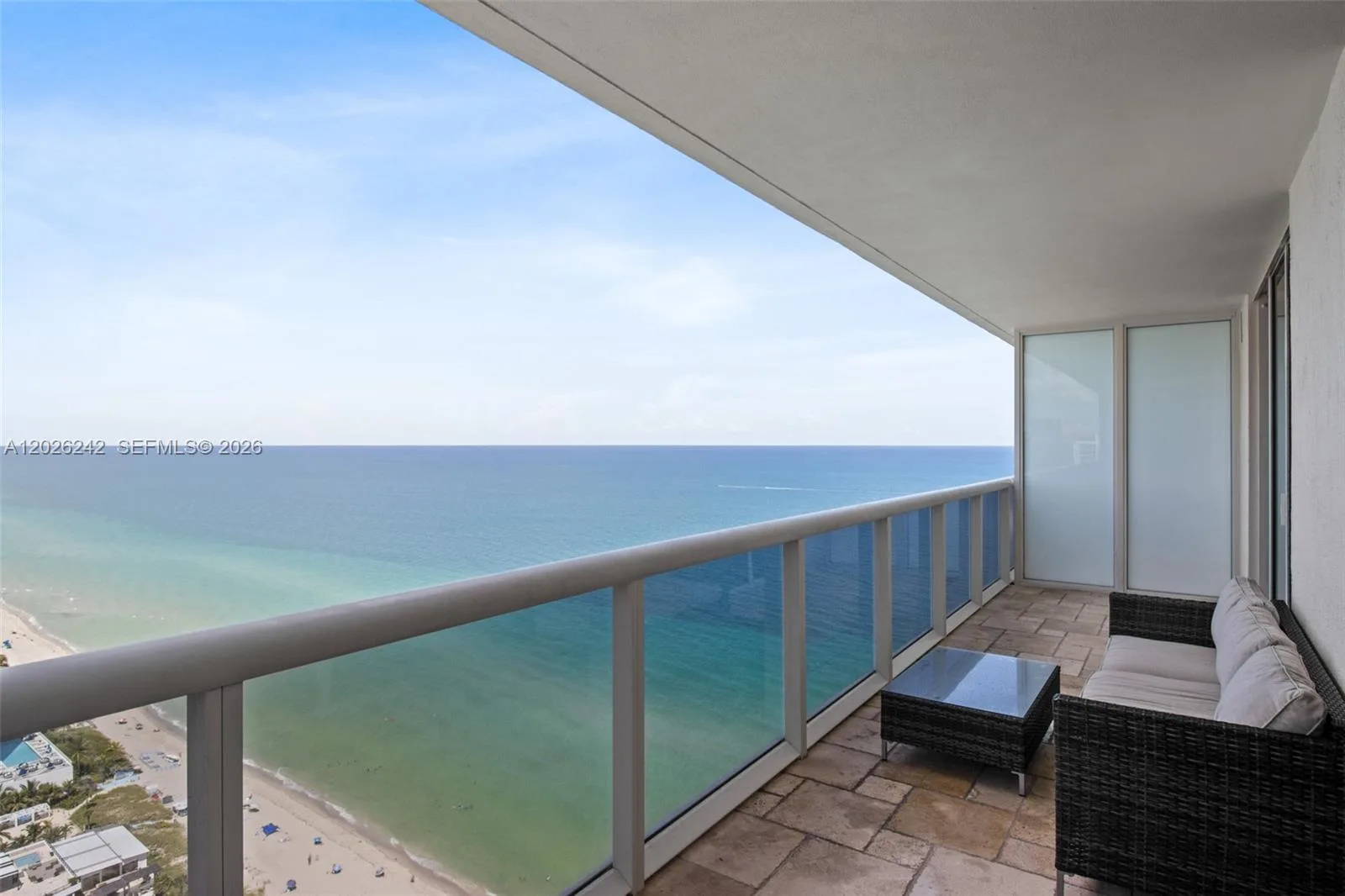1830 S OCEAN DR # 3310, Hallandale Beach, FL 33009