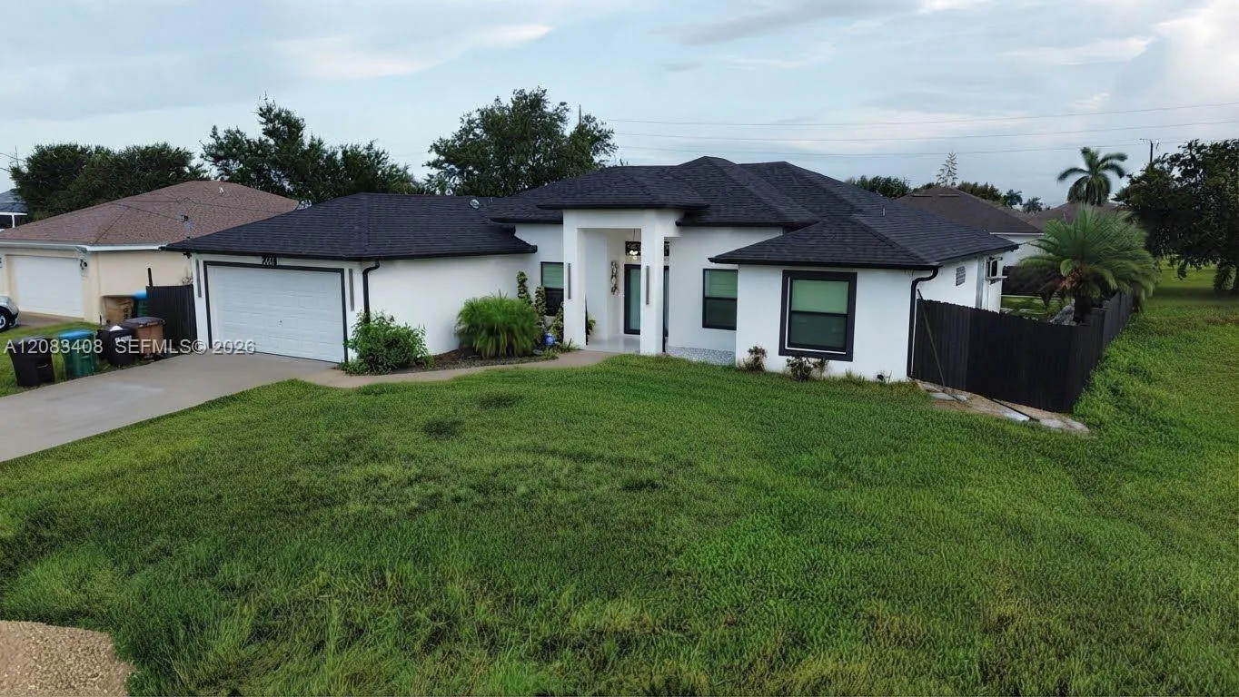 2240 9th st, Cape Coral, FL 33993
