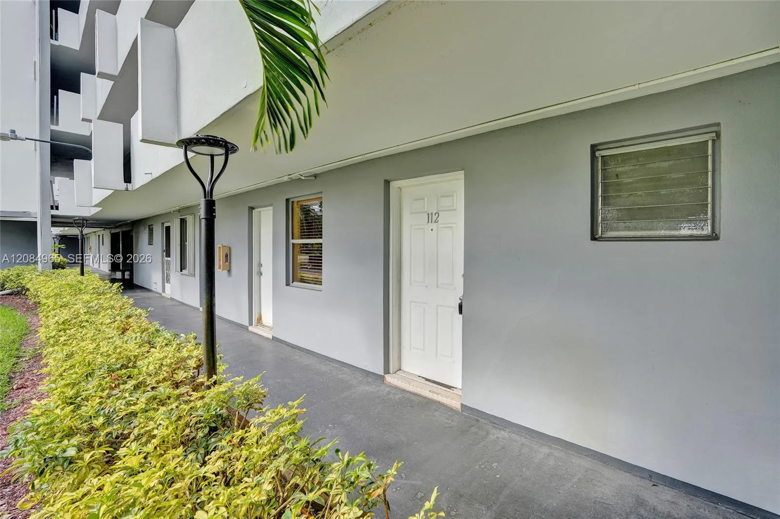 1601 NE 191 ST # B112, Miami, FL 33179