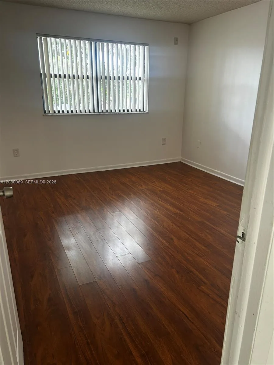 7180 NW 179th St # 211, Hialeah, FL 33015 photo 10
