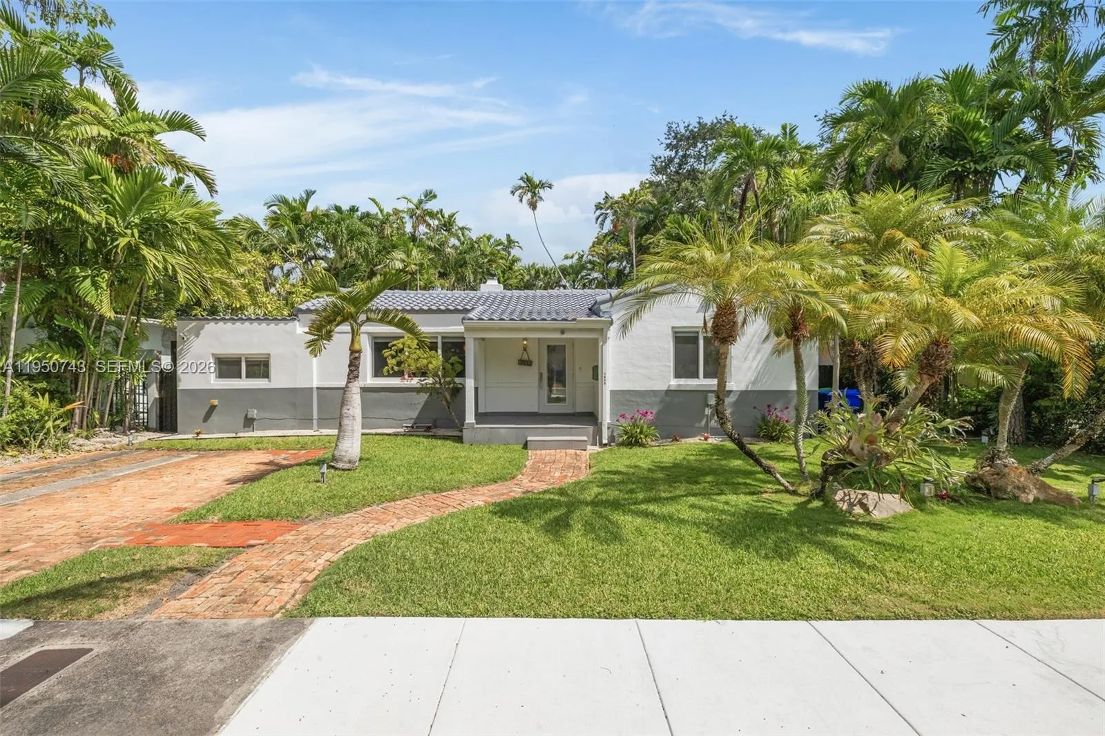 1643 Nethia Dr, Miami, FL 33133 photo 5