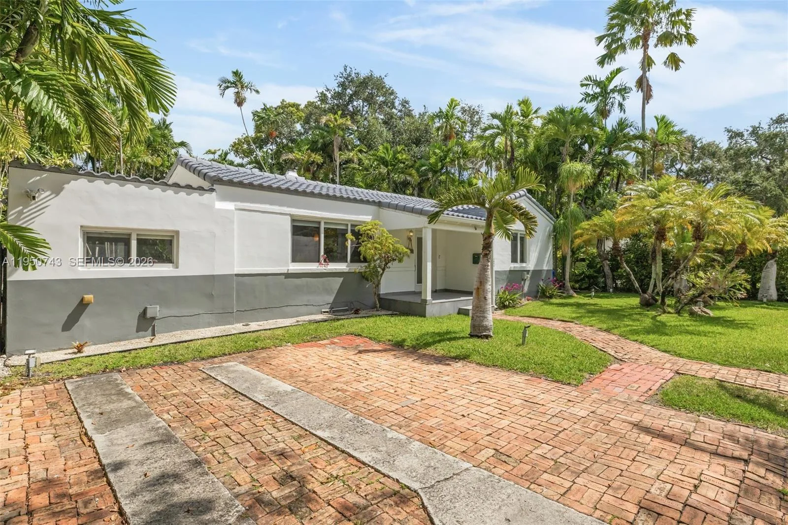 1643 Nethia Dr, Miami, FL 33133 photo 7