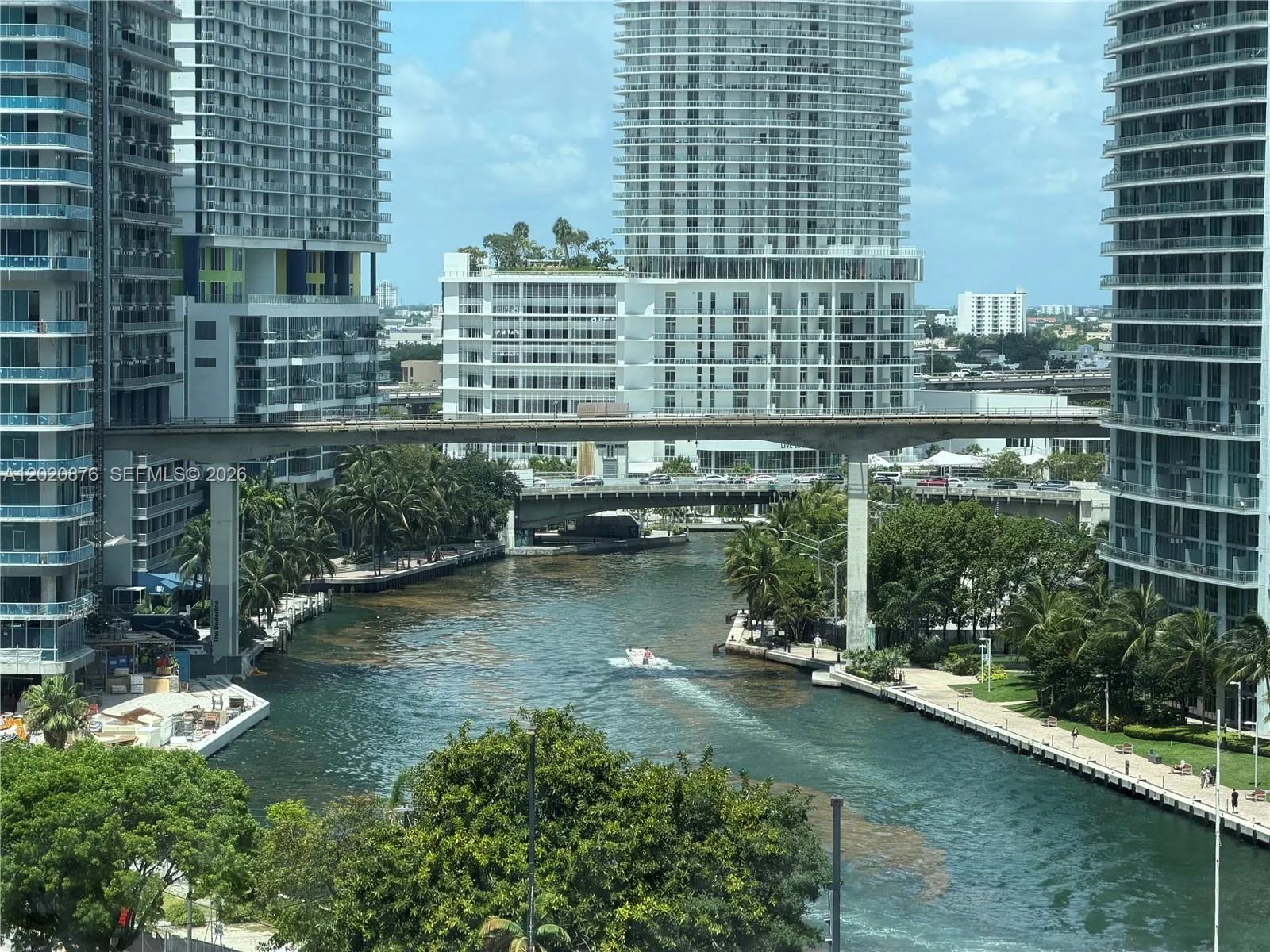 41 SE 5th St # 716, Miami, FL 33131
