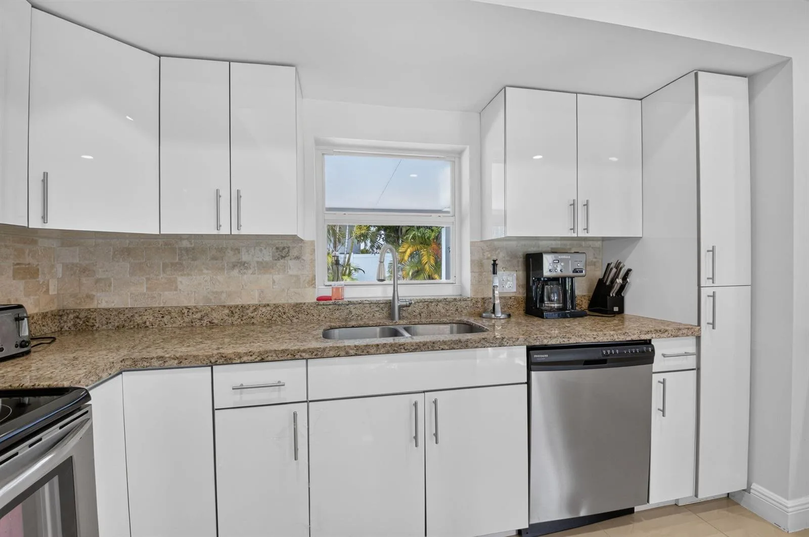700 NE 70TH Street, Boca Raton, FL 33487 photo 13