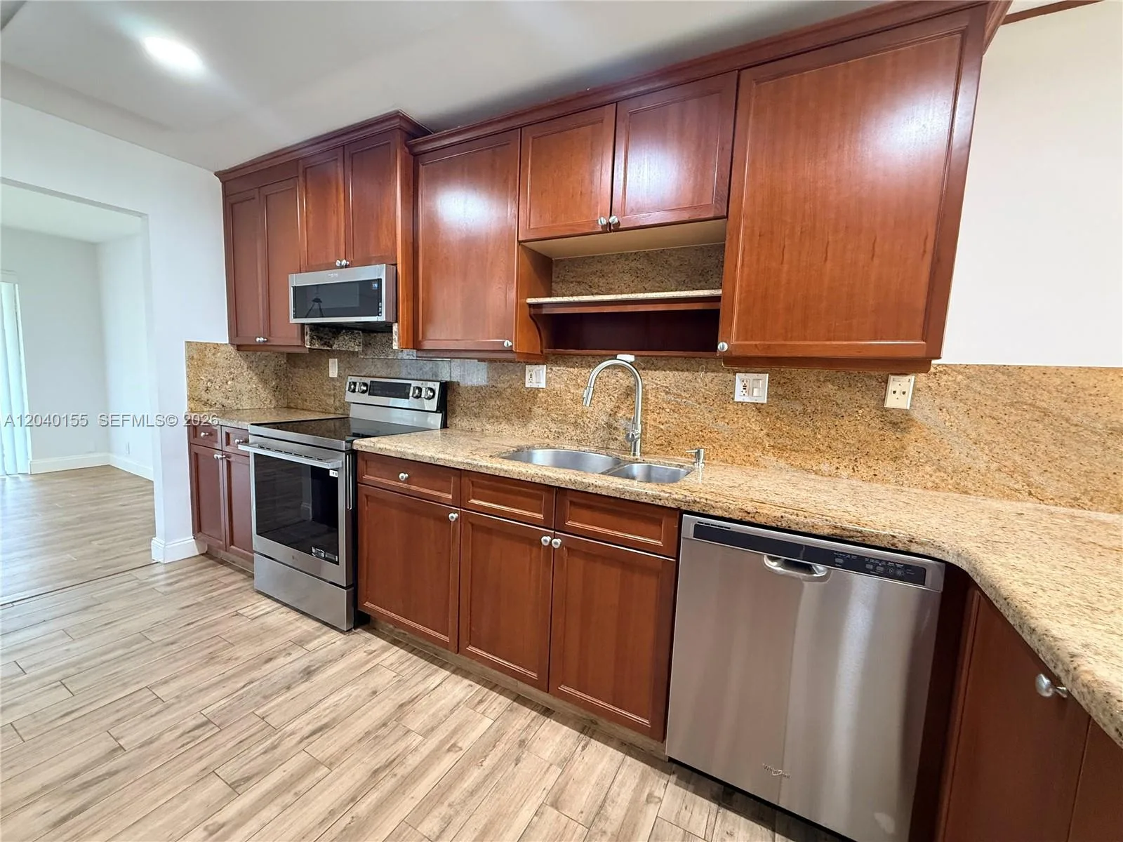 9717 N New River Canal Rd. # 406, Plantation, FL 33324 photo 8