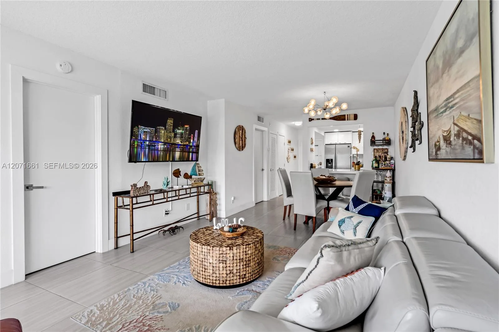 455 Paradisee Isle Blvd # 106, Hallandale Beach, FL 33009 photo 8