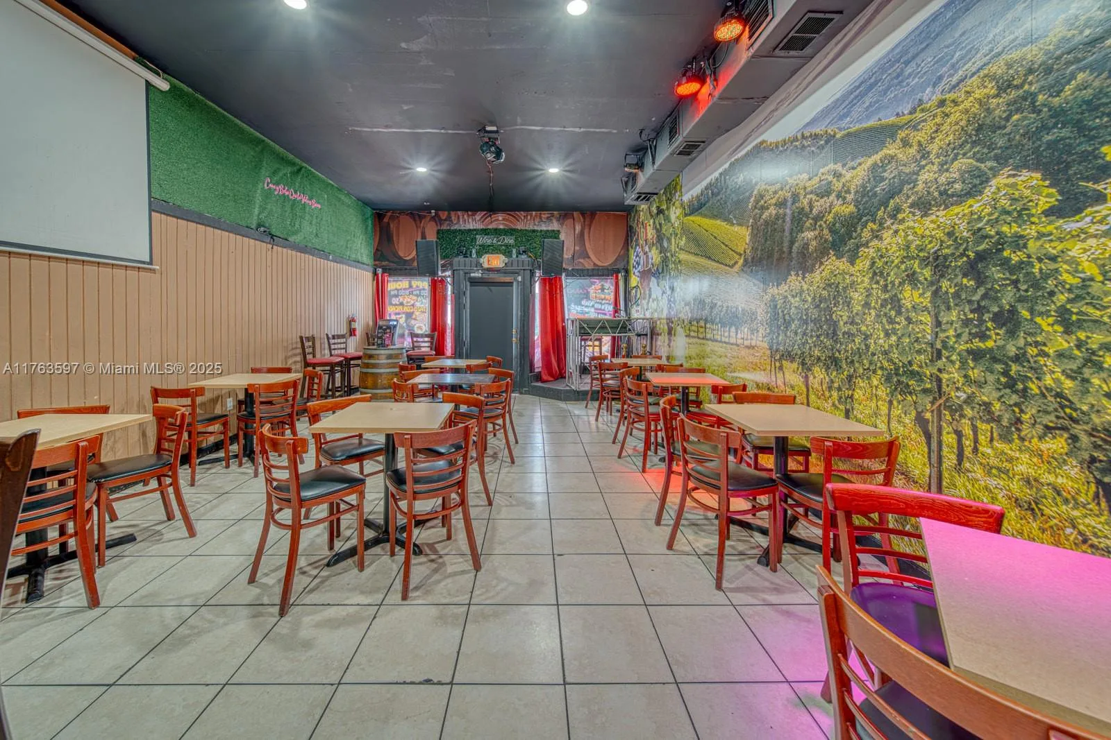 HIGHLY PROFITABLE Restaurant-Bar For Sale on 8th St, Miami, FL 33144 photo 4