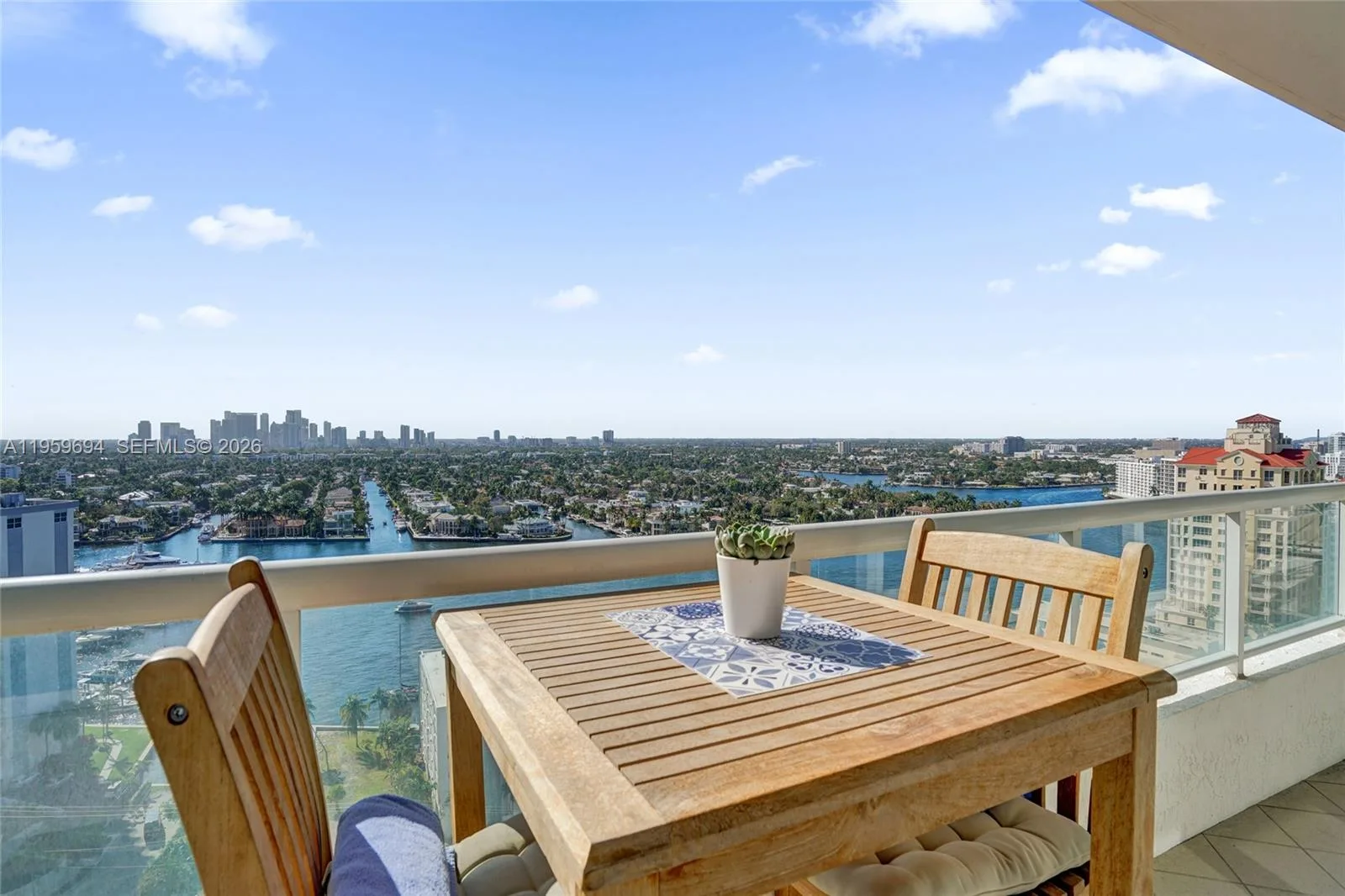 1 N Fort Lauderdale Beach Blvd # 1806, Fort Lauderdale, FL 33304