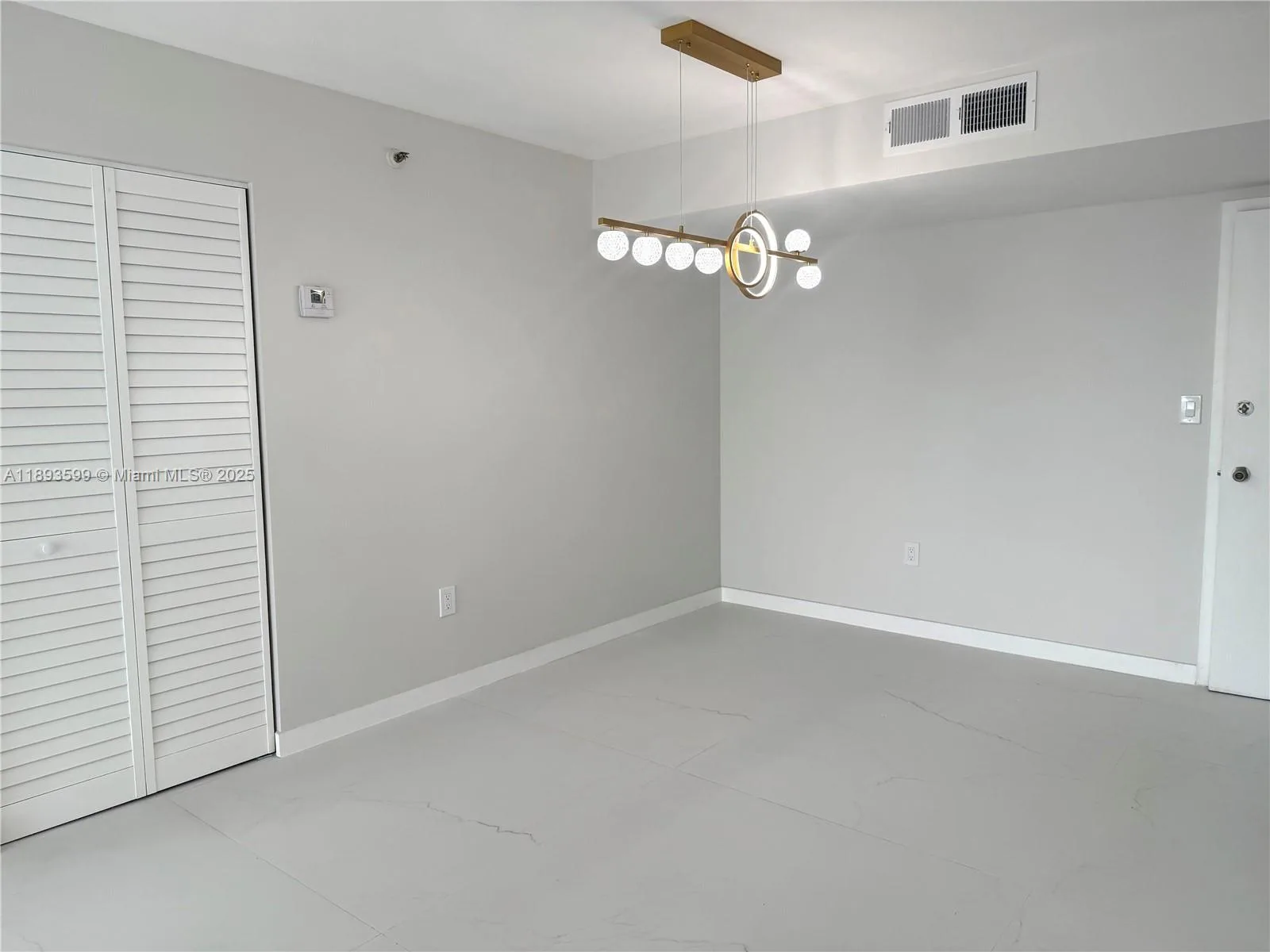 210 174th St # 1804, Sunny Isles Beach, FL 33160 photo 5