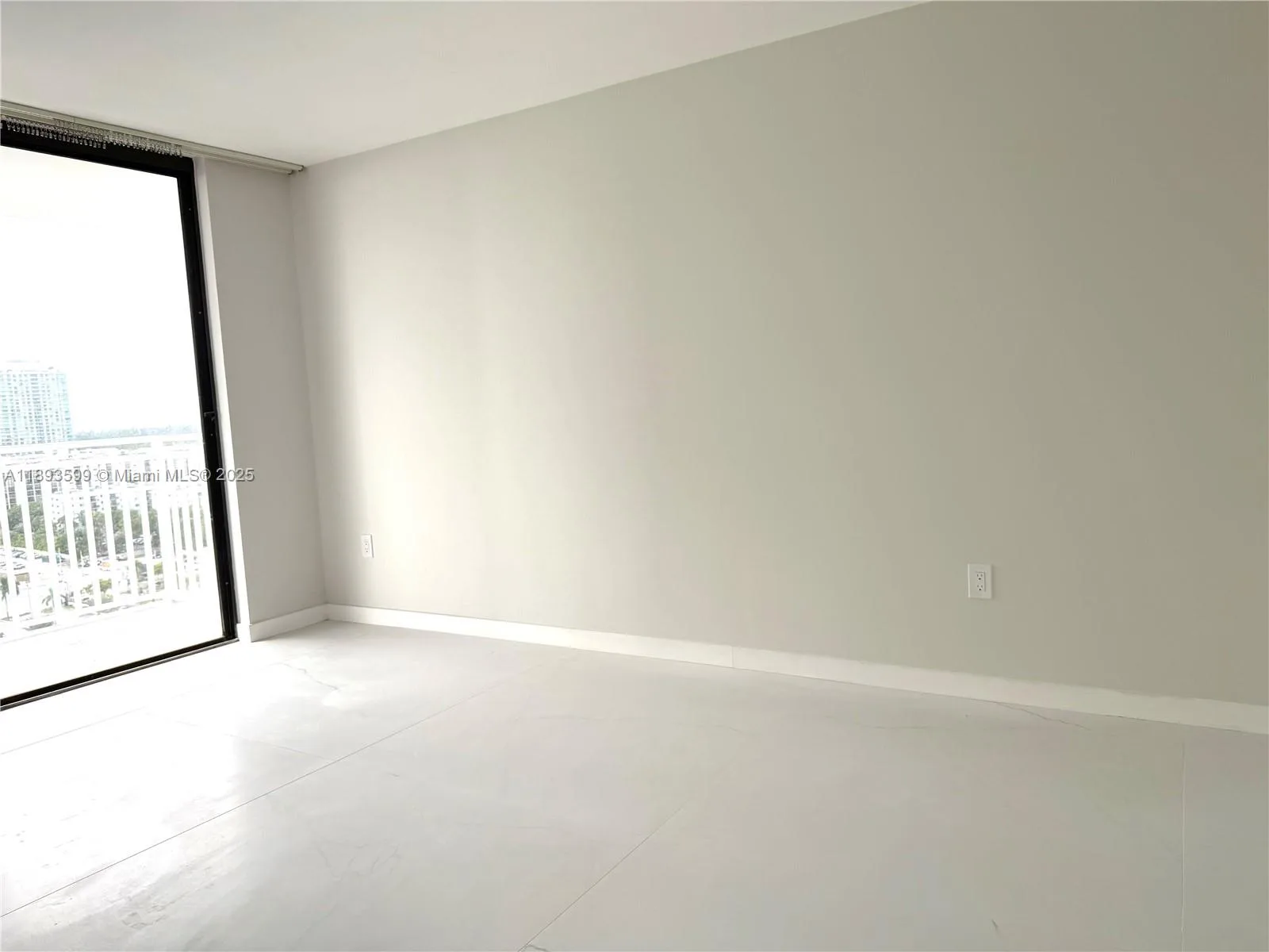210 174th St # 1804, Sunny Isles Beach, FL 33160 photo 8