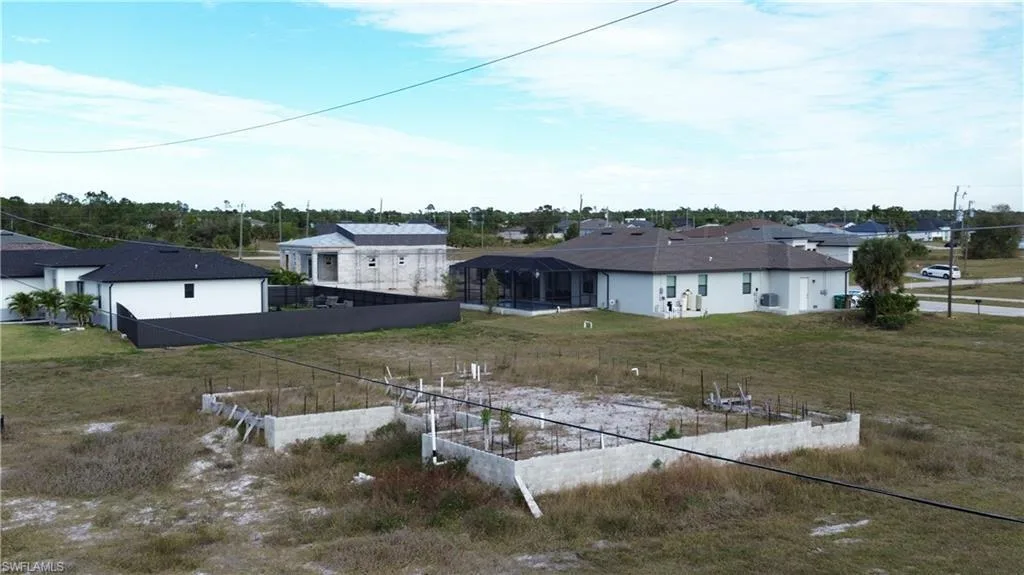 3939 NW 41st Avenue, Cape Coral, FL 33993 photo 4