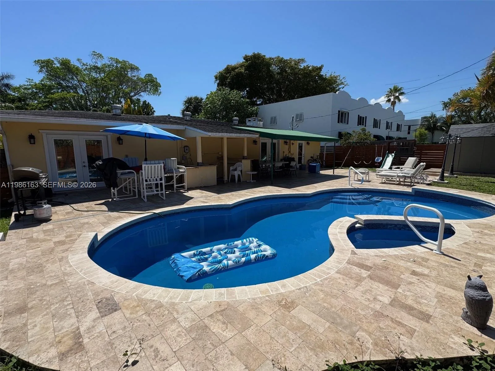 2355 SE 7th St, Pompano Beach, FL 33062 photo 4