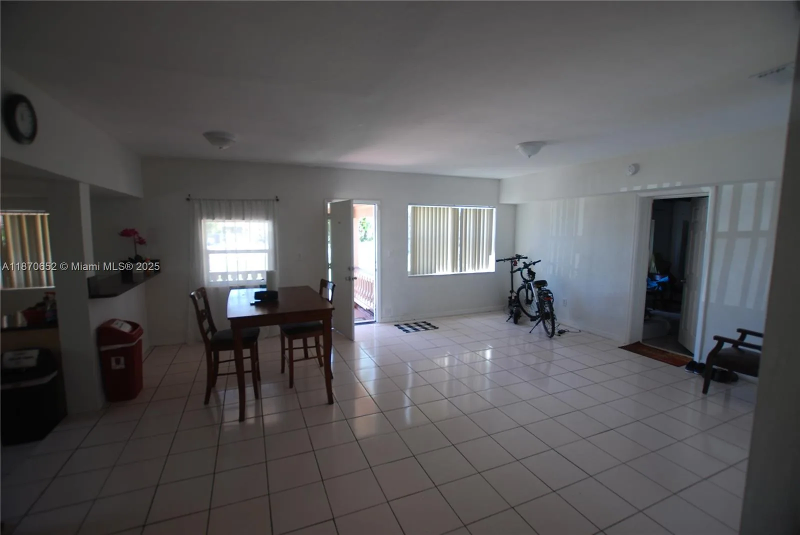 1801 NE 176th St, North Miami Beach, FL 33162 photo 4