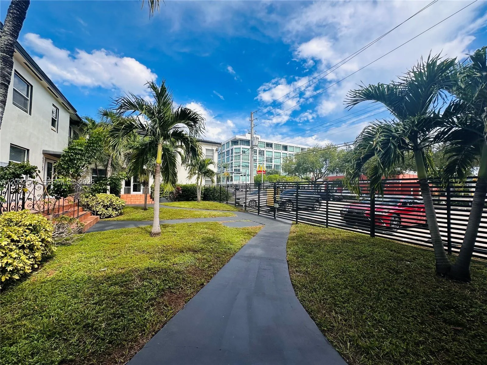 573 NE 82nd St # 6, Miami, FL 33138