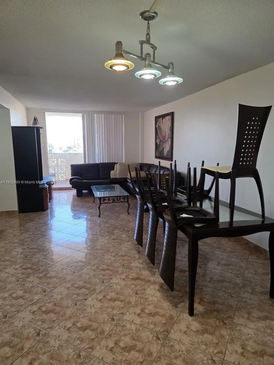 1833 S Ocean Dr # 1505, Hallandale Beach, FL 33009 photo 6