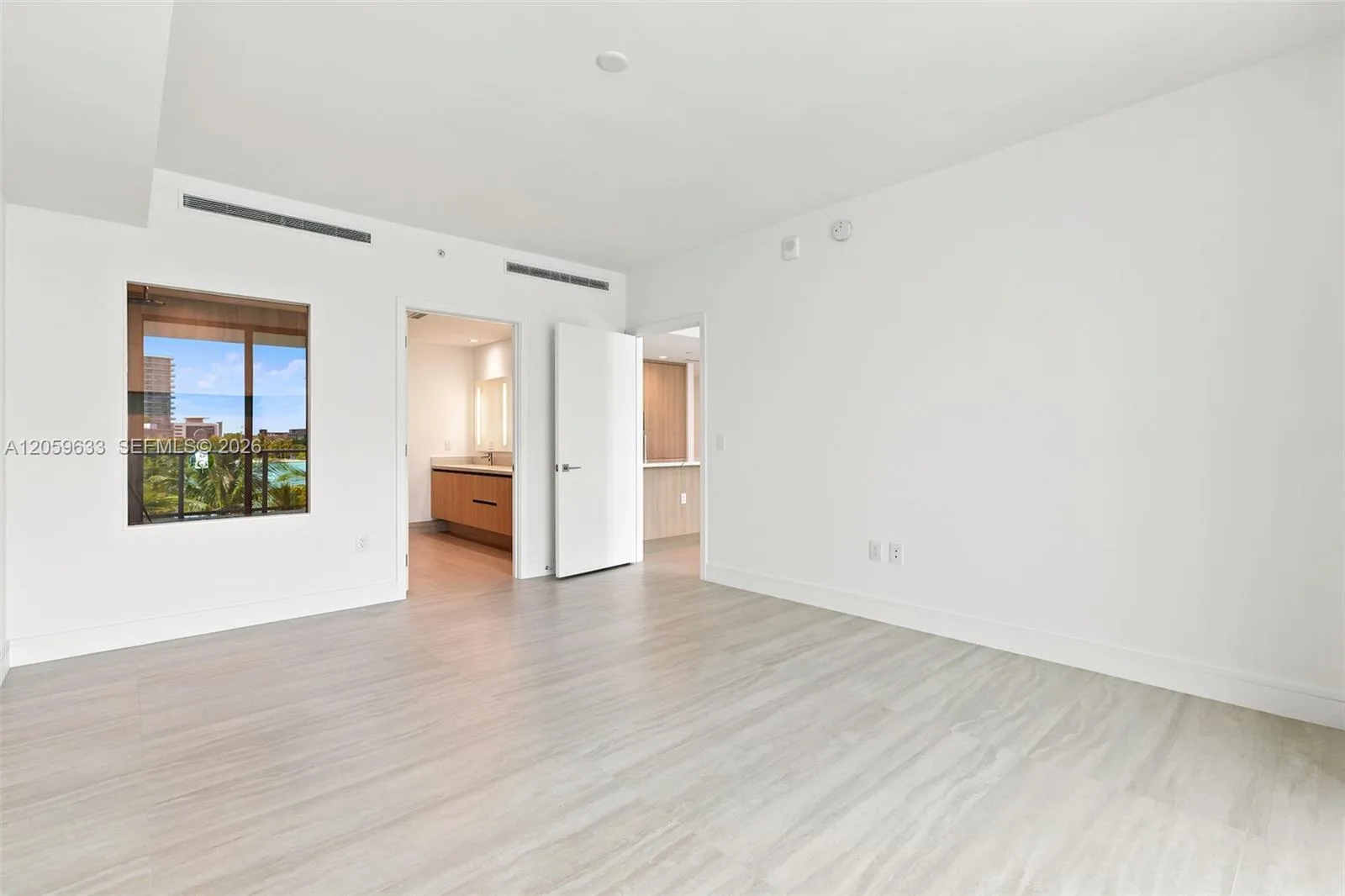 2411 Laguna Circle # 209, North Miami, FL 33181 photo 12