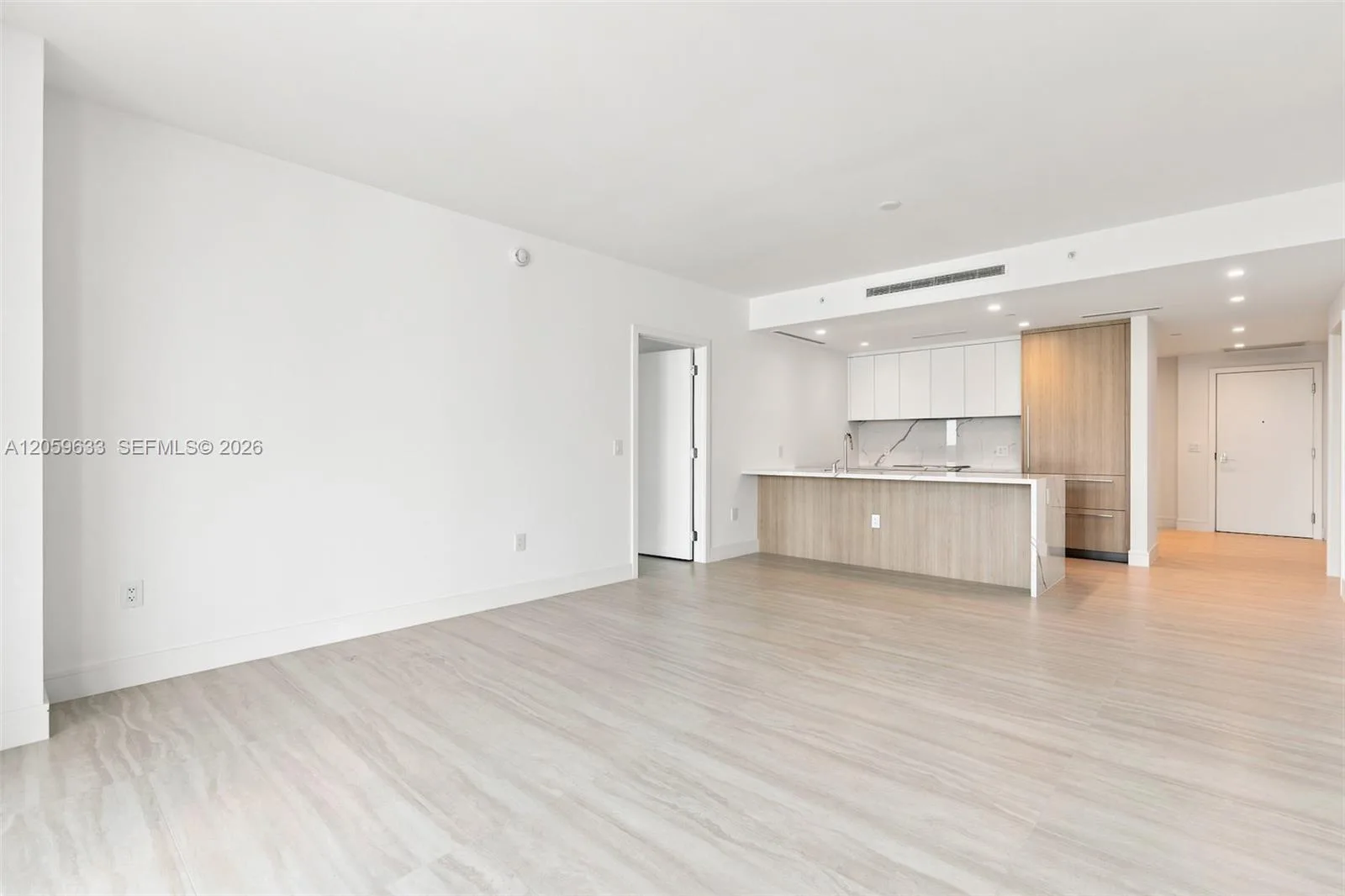 2411 Laguna Circle # 209, North Miami, FL 33181 photo 3