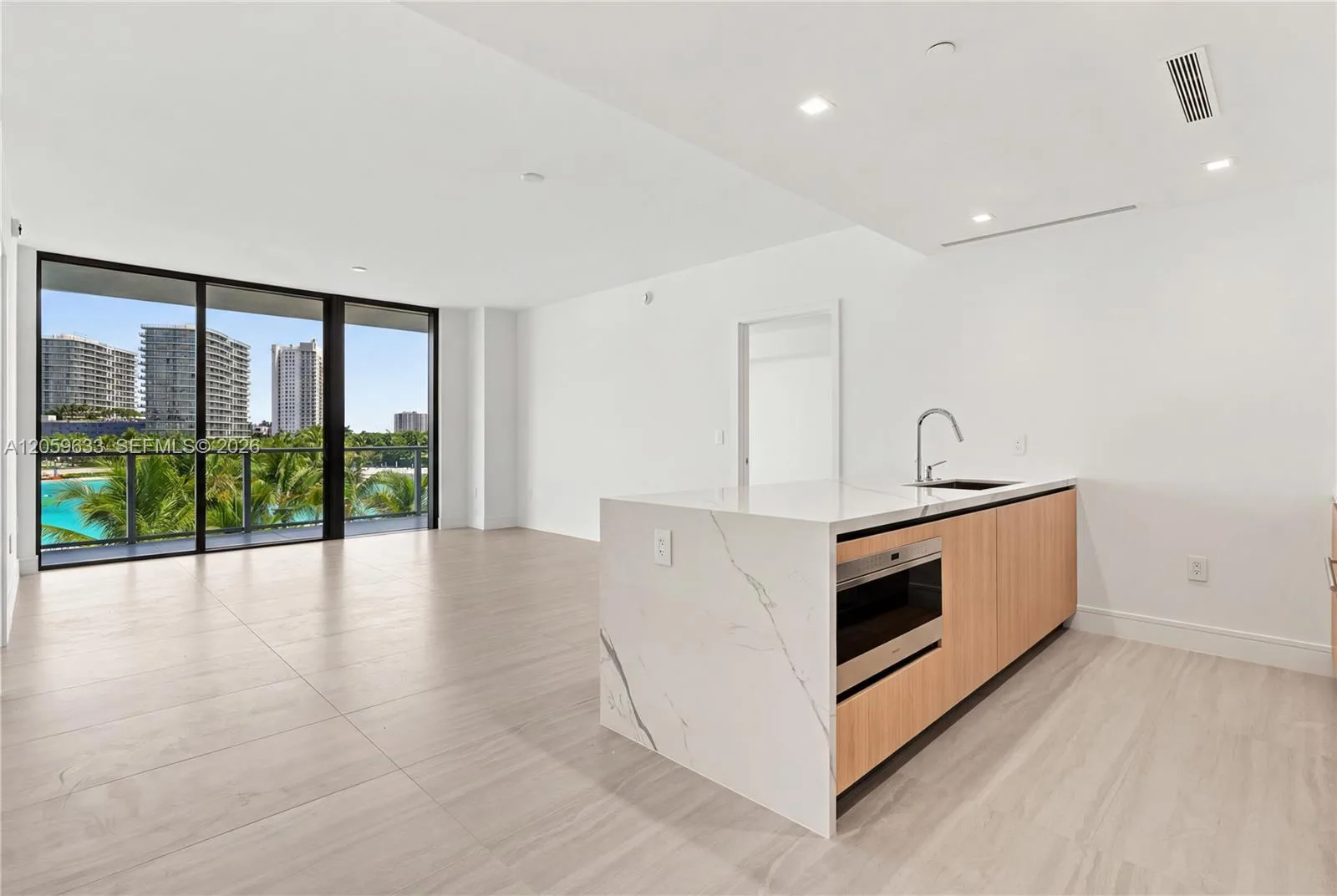 2411 Laguna Circle # 209, North Miami, FL 33181 photo 8