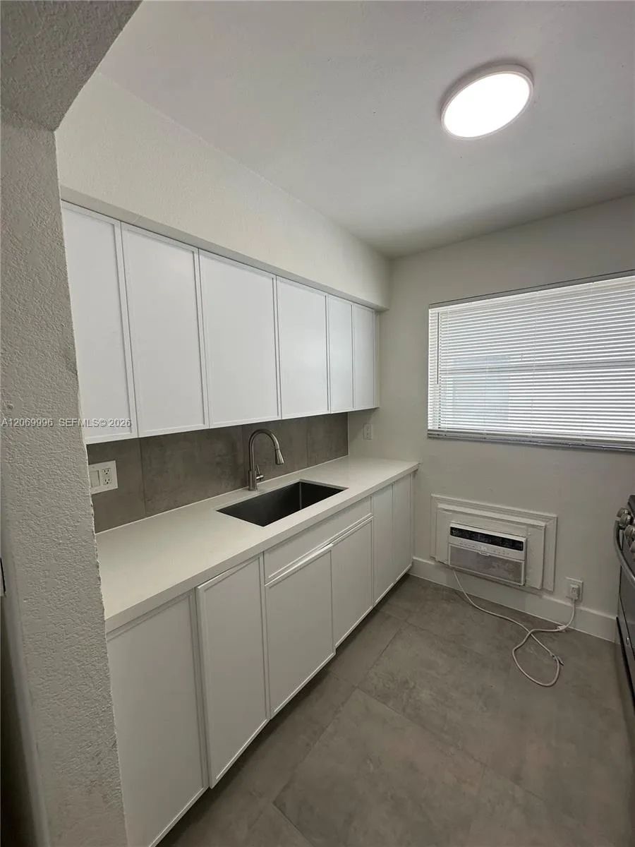 1225 Normandy Dr # 8, Miami Beach, FL 33141 photo 6
