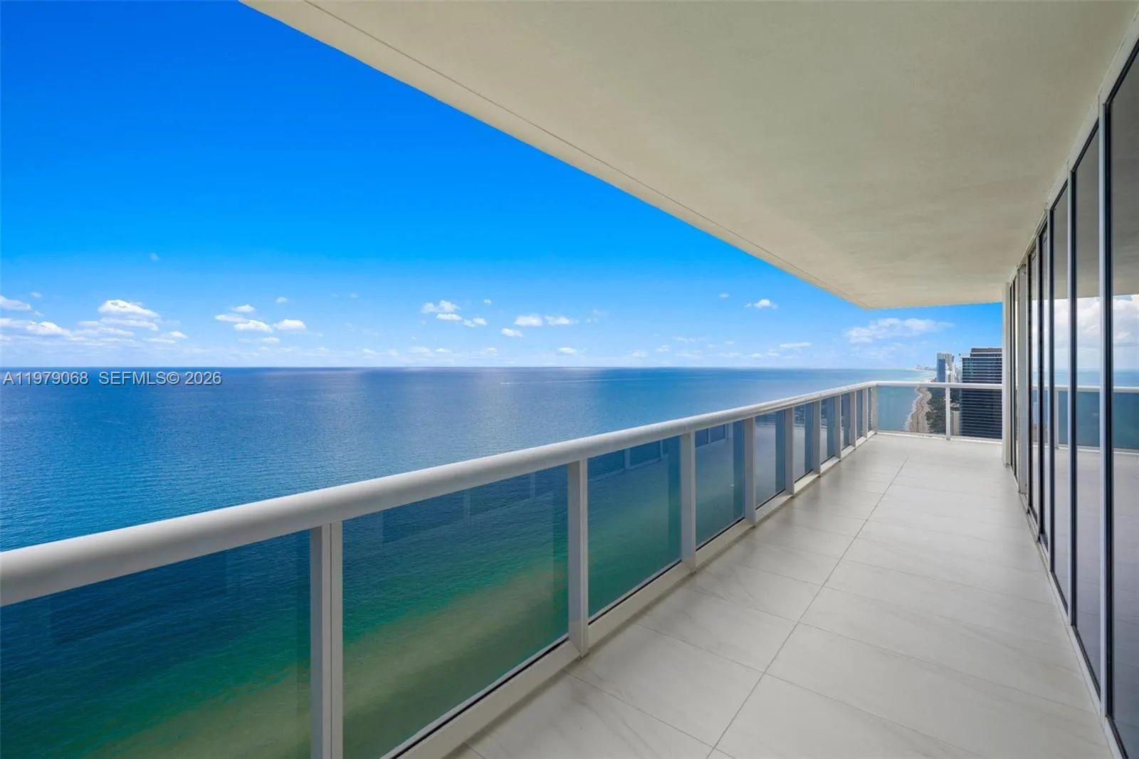 1830 S Ocean Dr # 4502, Hallandale Beach, FL 33009 photo 2
