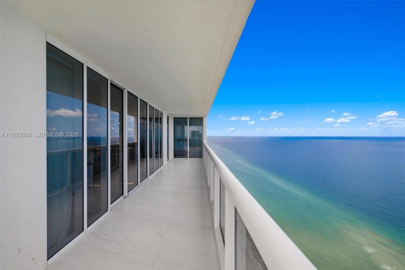 1830 S Ocean Dr # 4502, Hallandale Beach, FL 33009 photo 3