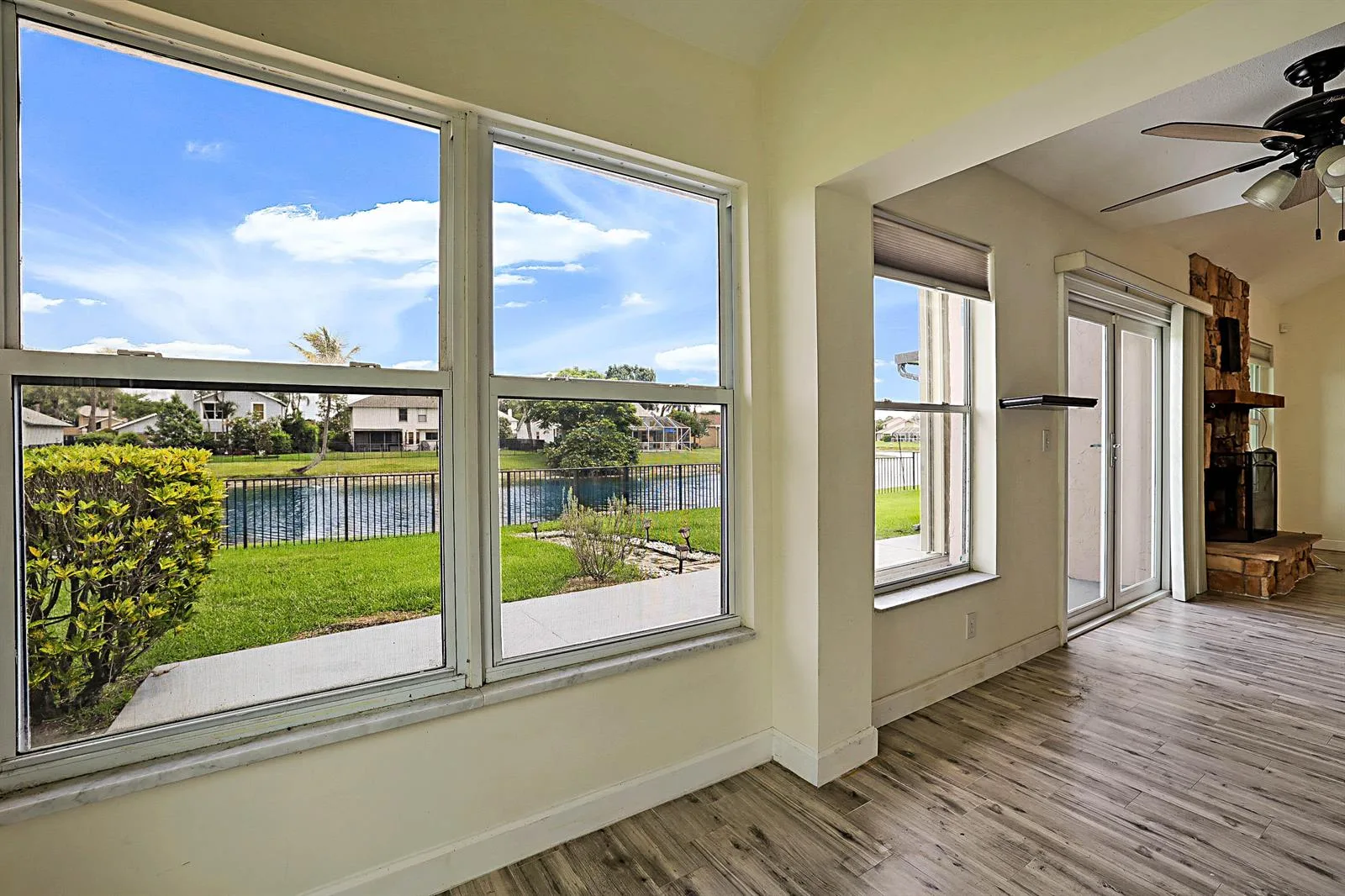 3570 Woods Walk Boulevard, Lake Worth, FL 33467 photo 13