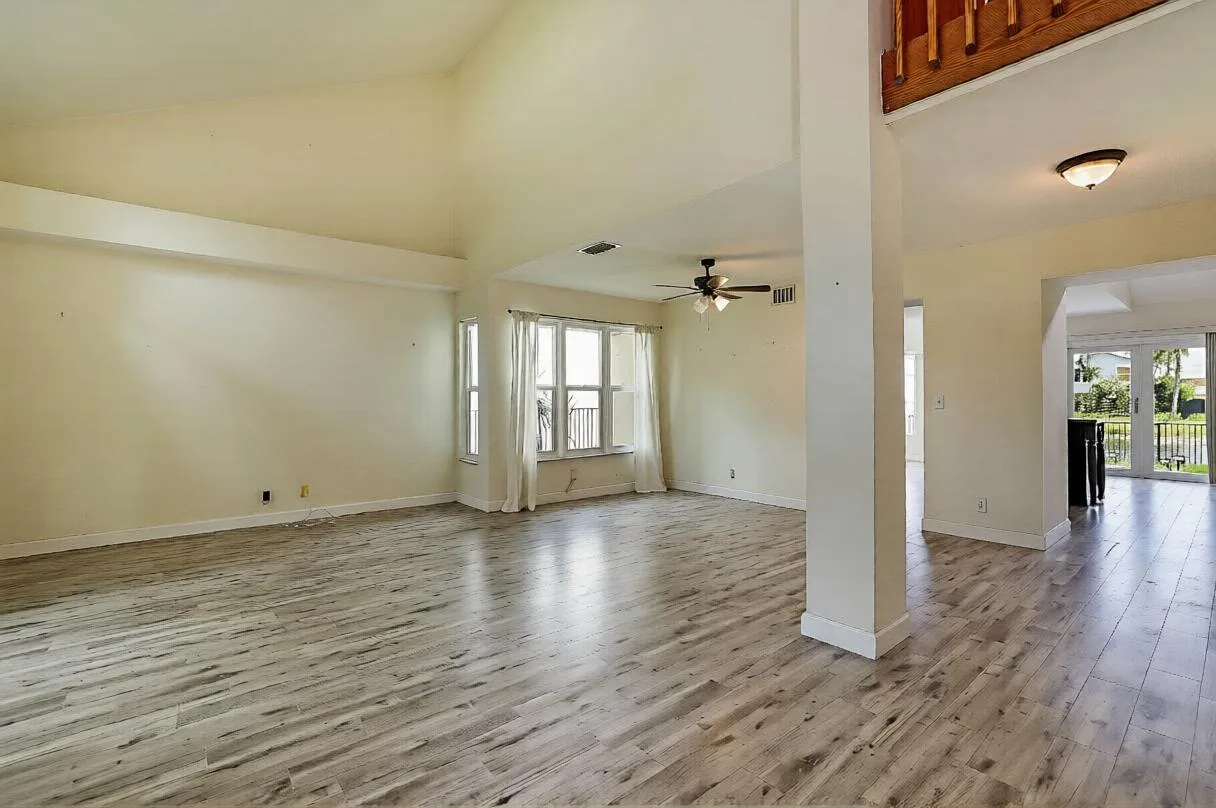 3570 Woods Walk Boulevard, Lake Worth, FL 33467 photo 4