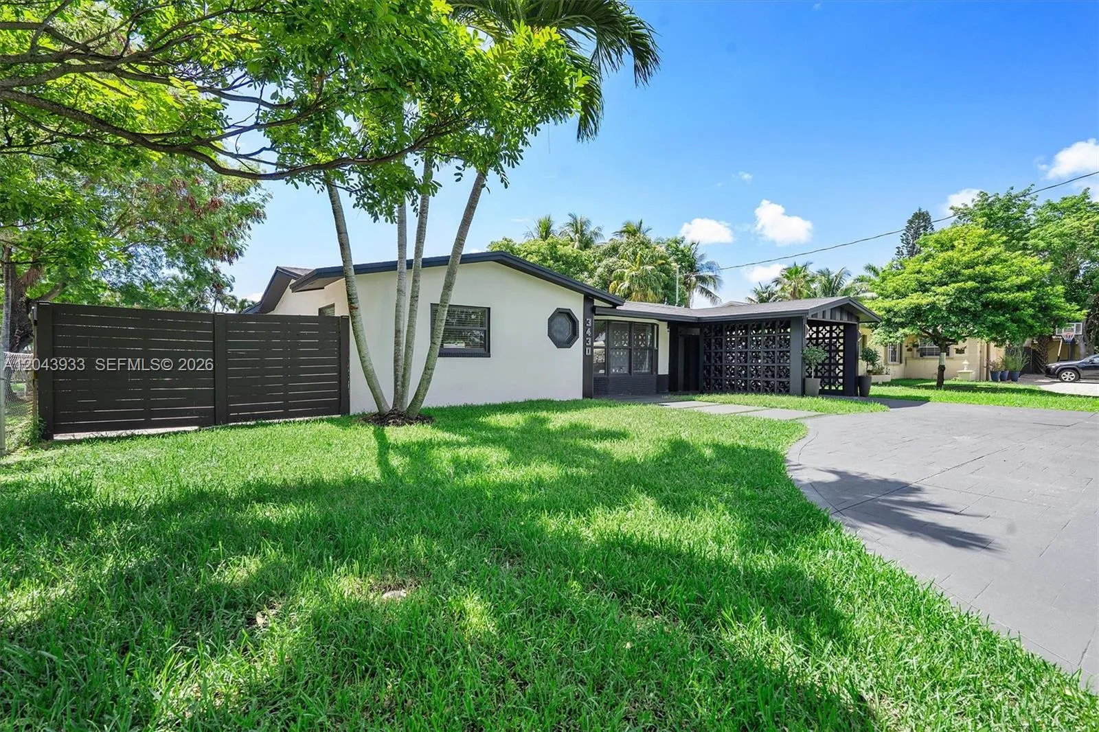 3430 NW 21st Ave # 3430, Oakland Park, FL 33309 photo 2