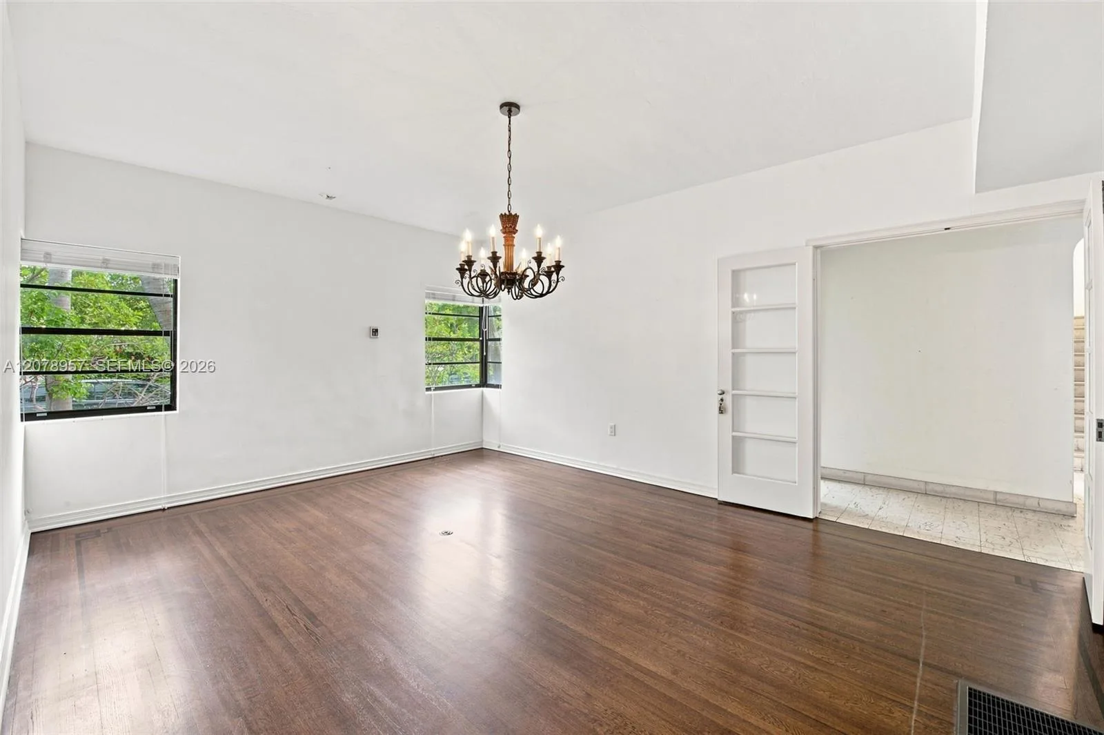 5680 Pine Tree Dr, Miami Beach, FL 33140 photo 12