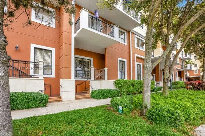 8395 SW 73rd Ave # 104, Miami, FL 33143 photo 2