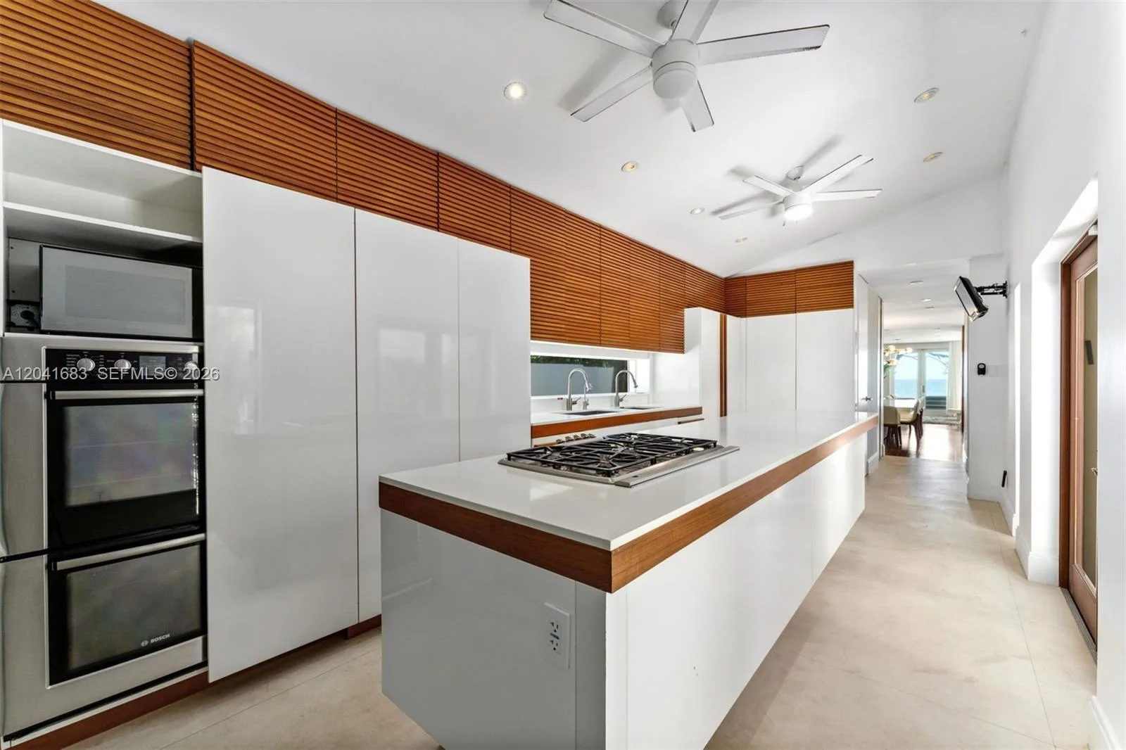 105 Ocean Blvd, Golden Beach, FL 33160 photo 13