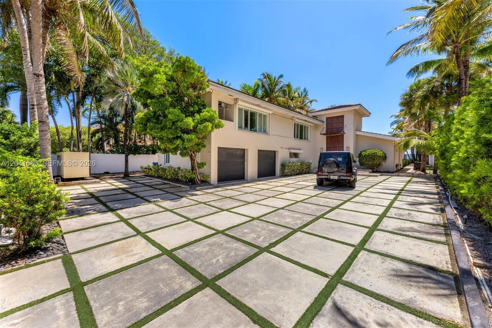 105 Ocean Blvd, Golden Beach, FL 33160 photo 8