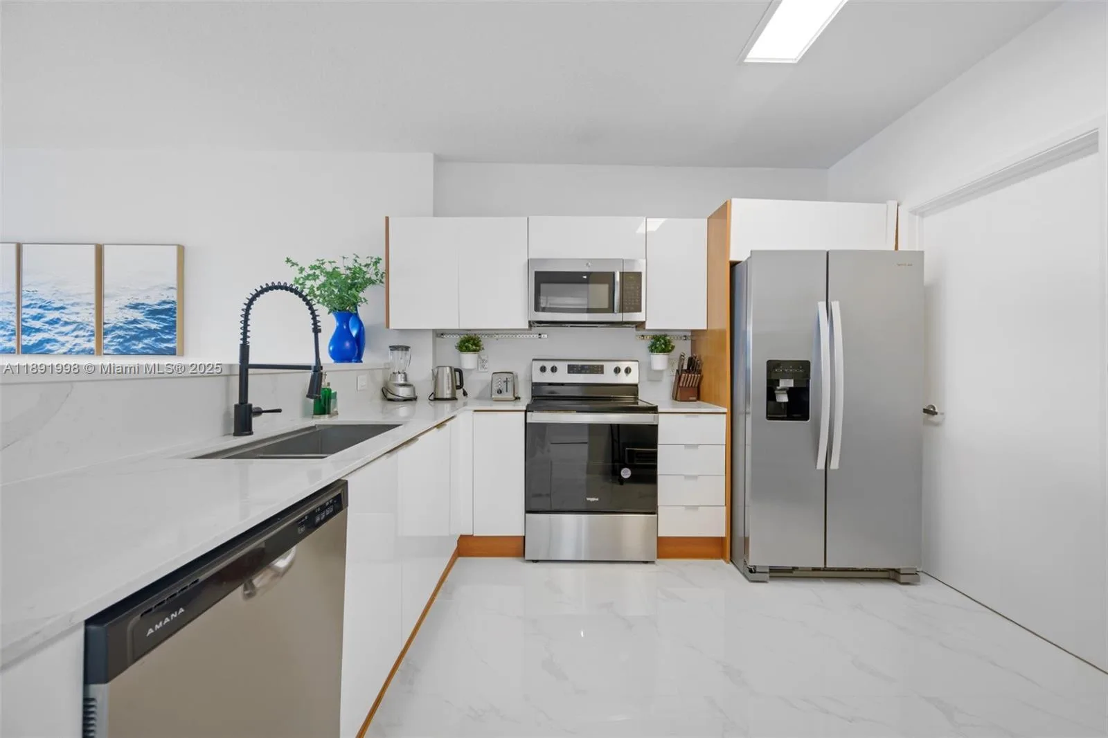 18100 N Bay Rd # 708, Sunny Isles Beach, FL 33160 photo 10