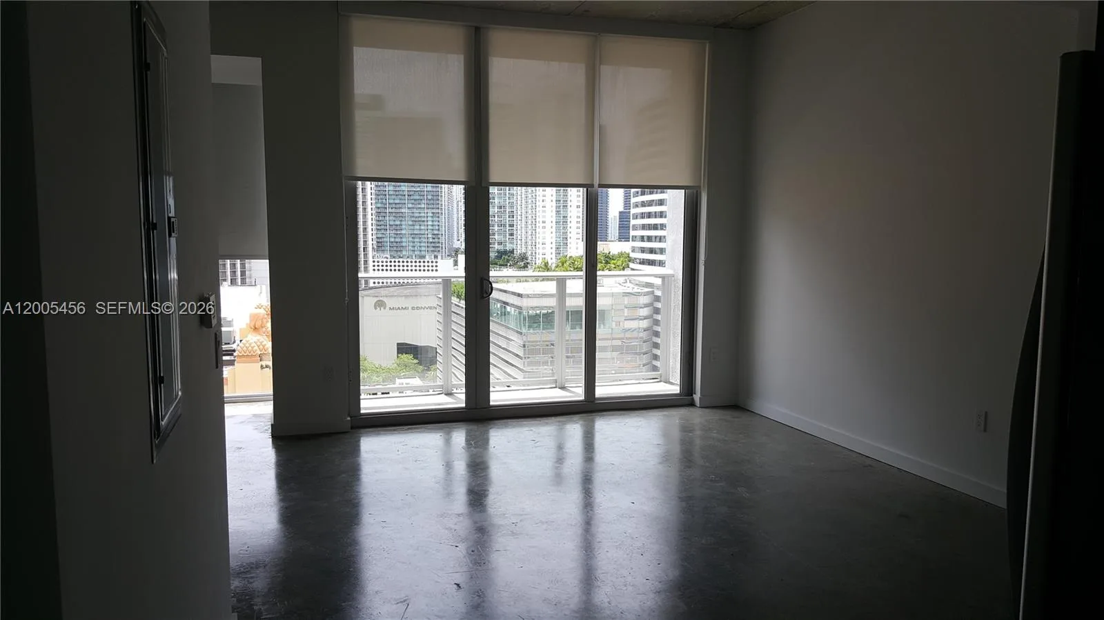 151 SE 1st St # 1609, Miami, FL 33131 photo 6