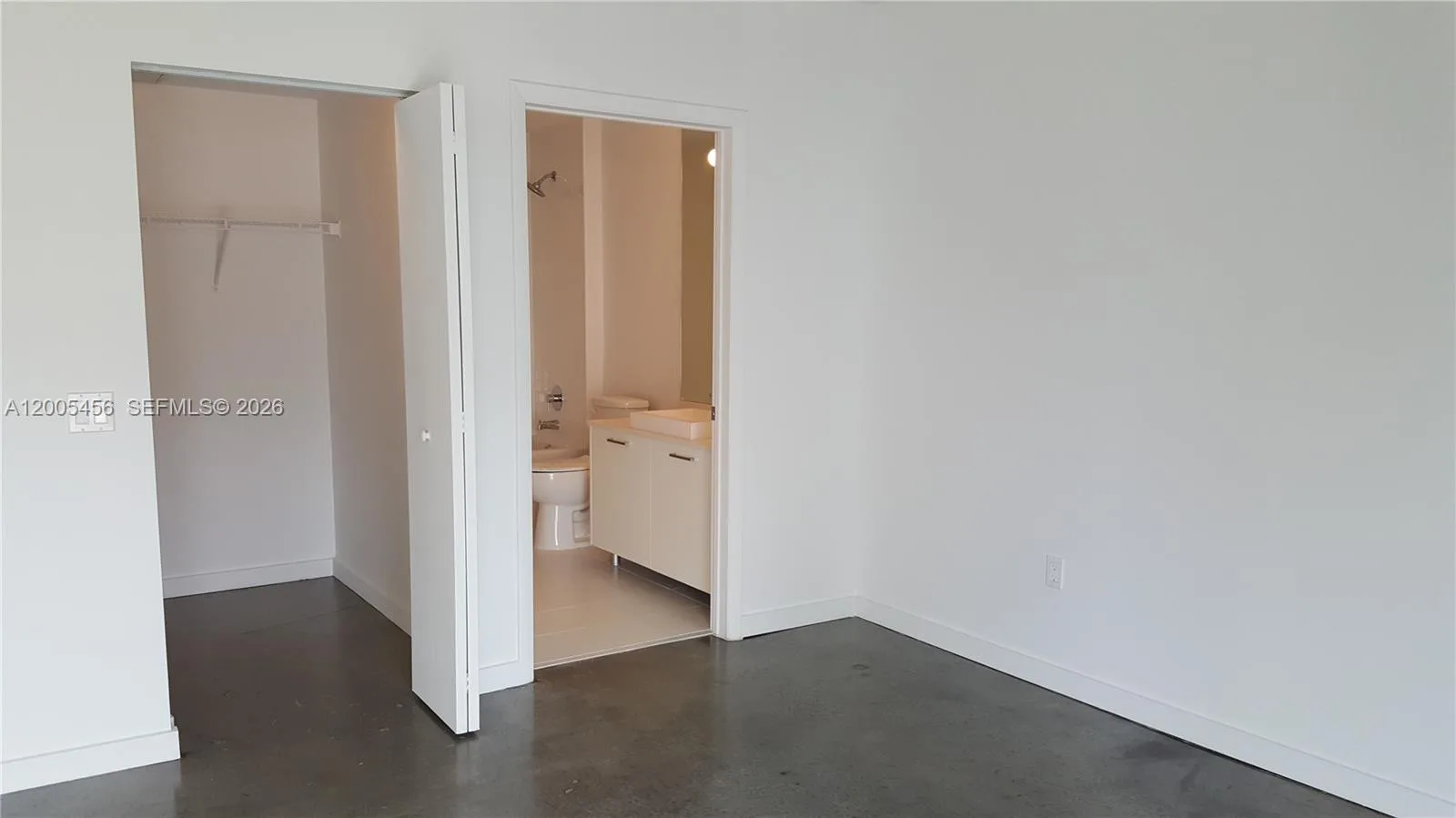 151 SE 1st St # 1609, Miami, FL 33131 photo 9