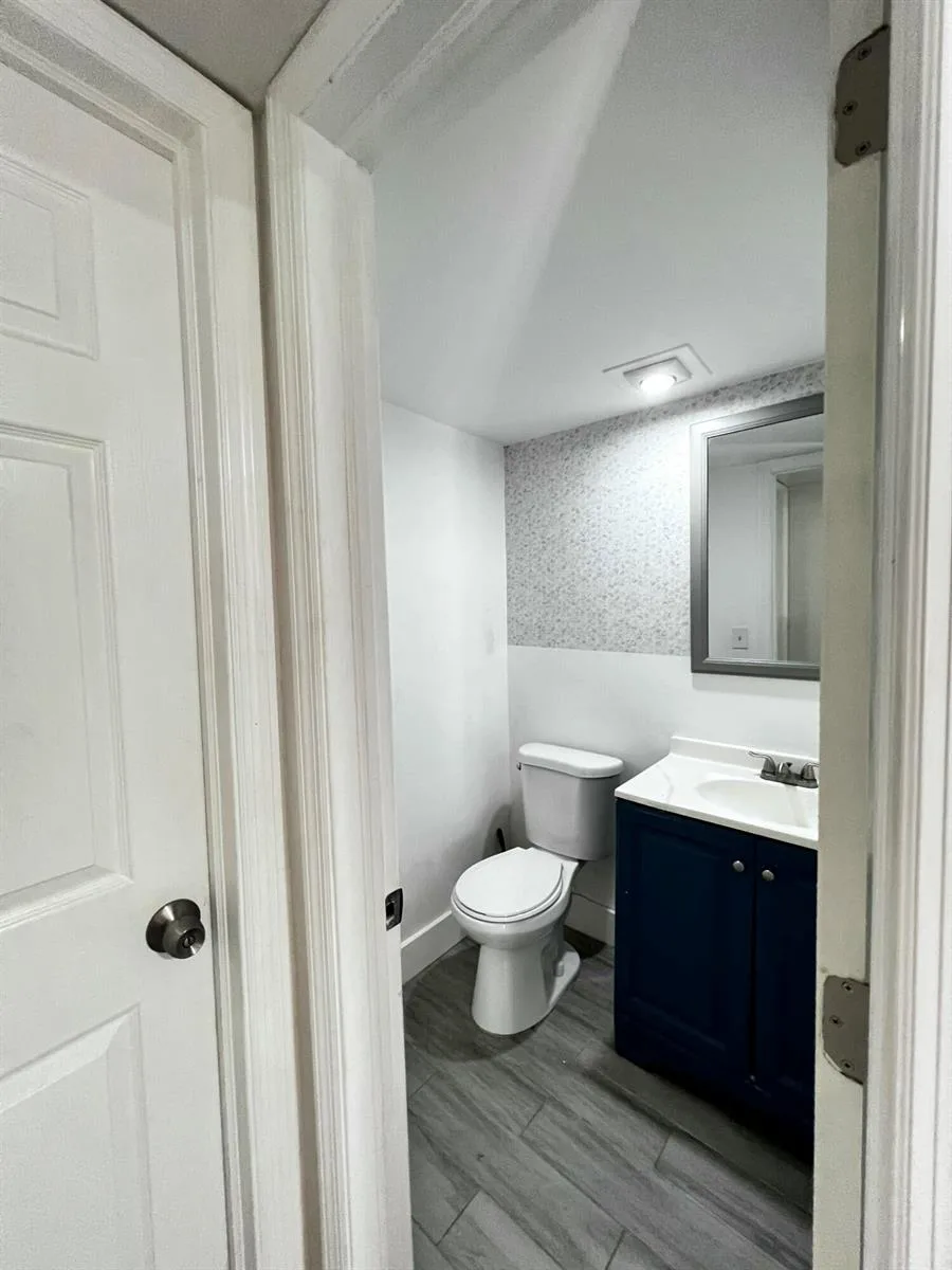 295 Woodland Road, Palm Springs, FL 33461 photo 4