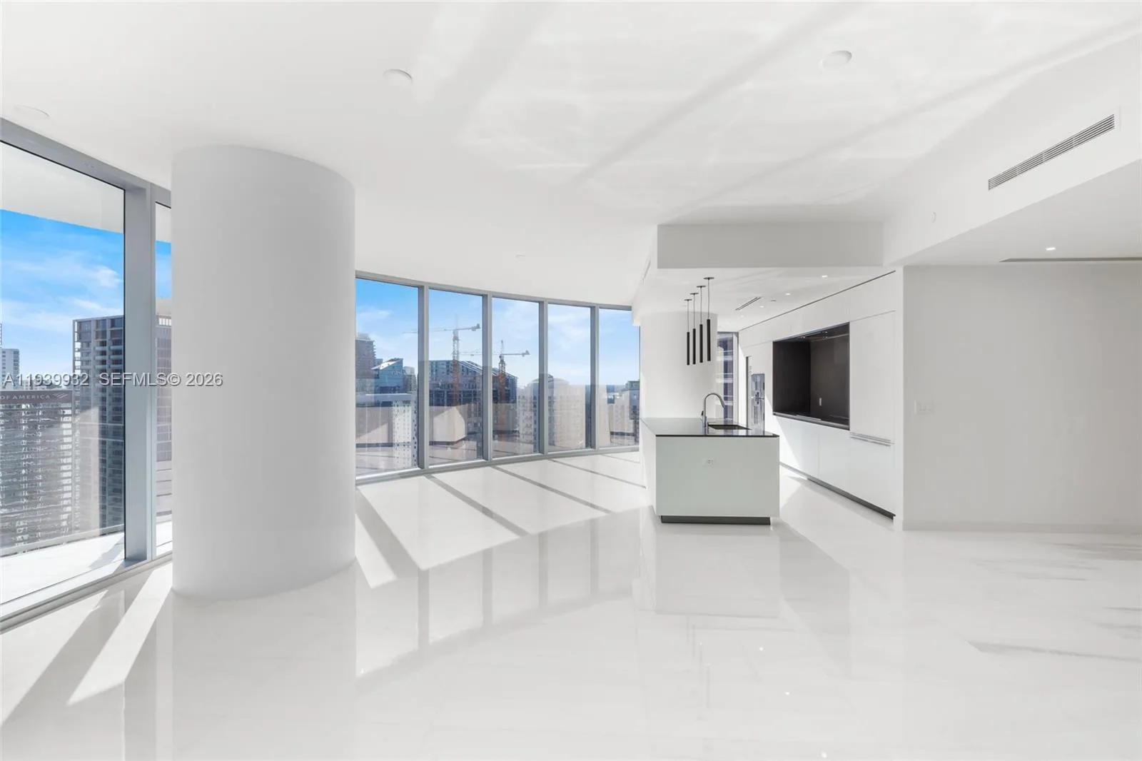 300 Biscayne Blvd Way # 4207, Miami, FL 33131 photo 11