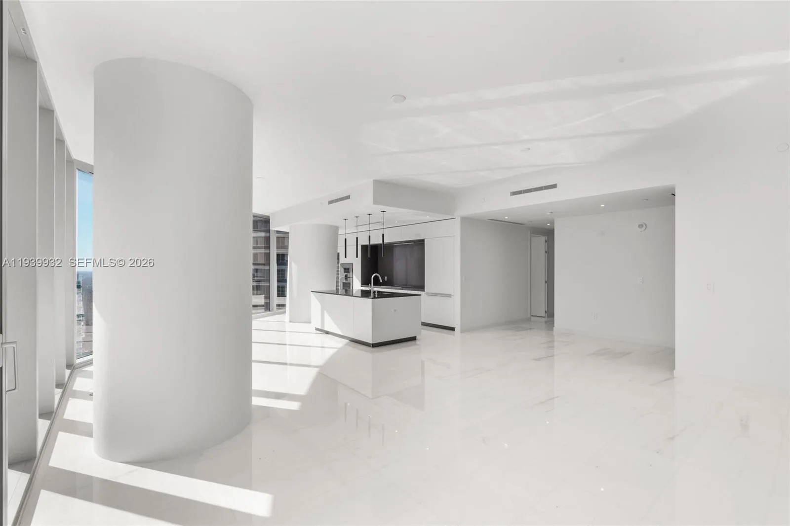 300 Biscayne Blvd Way # 4207, Miami, FL 33131 photo 12