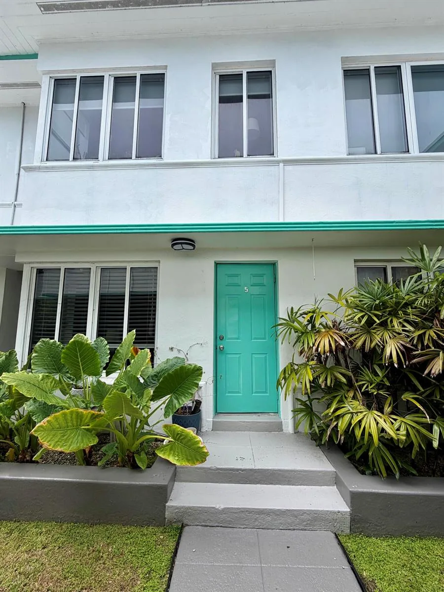 1980 Bay Drive # 5, Miami Beach, FL 33141