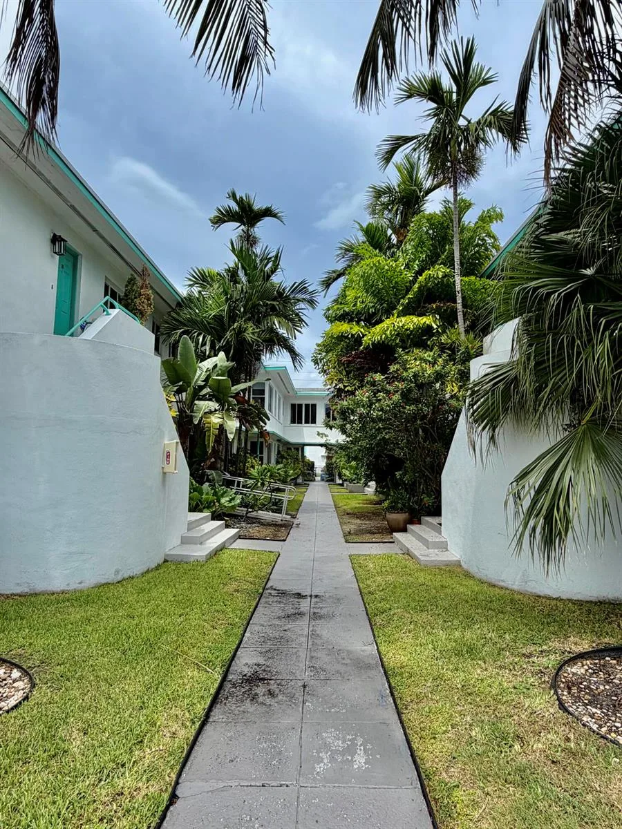1980 Bay Drive # 5, Miami Beach, FL 33141 photo 4