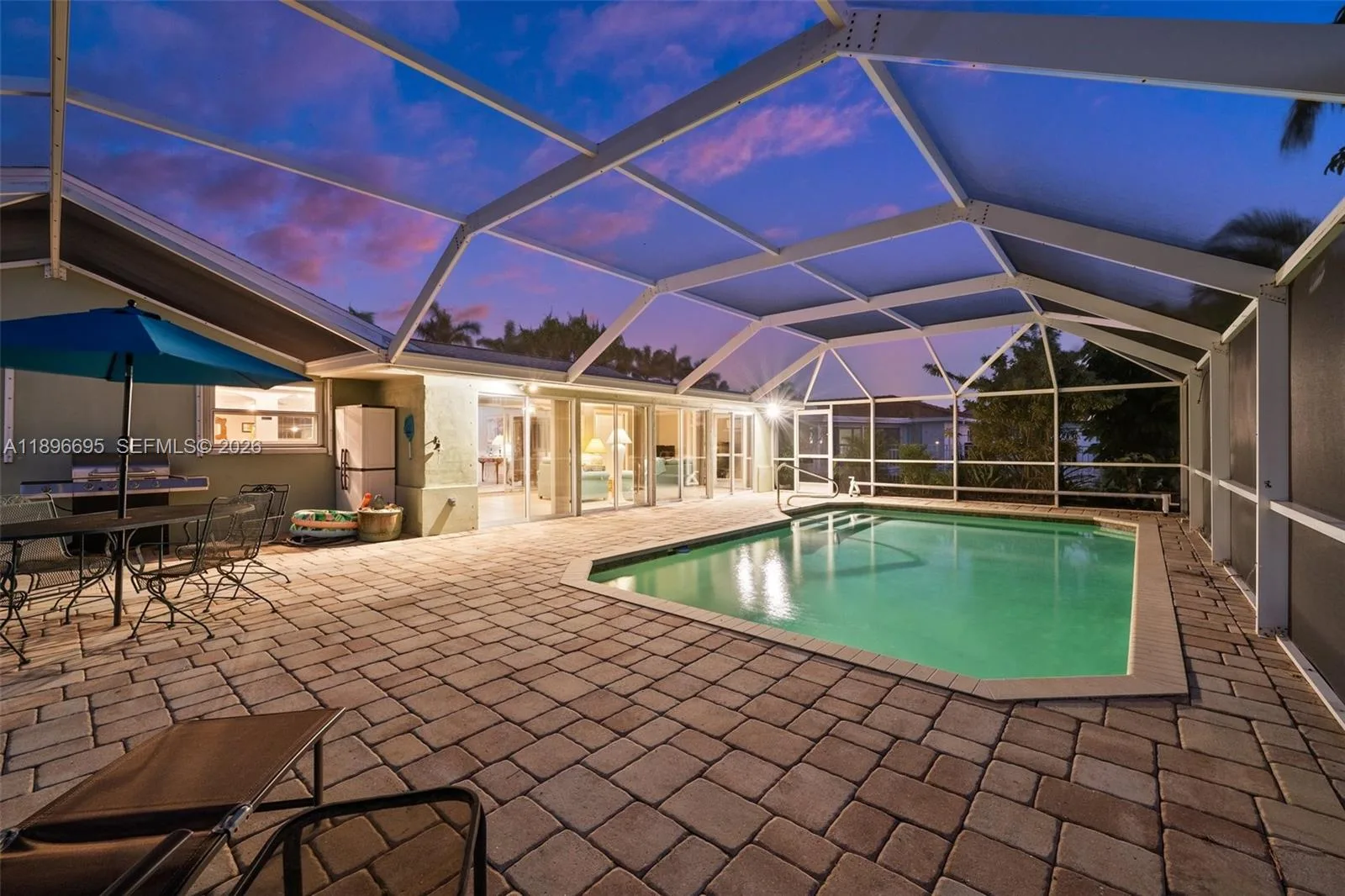 4910 Sorrento Ct, Cape Coral, FL 33904 photo 2