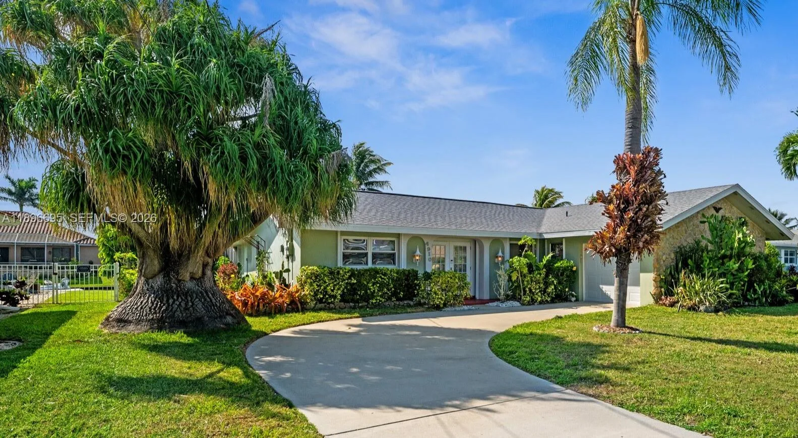 4910 Sorrento Ct, Cape Coral, FL 33904 photo 5