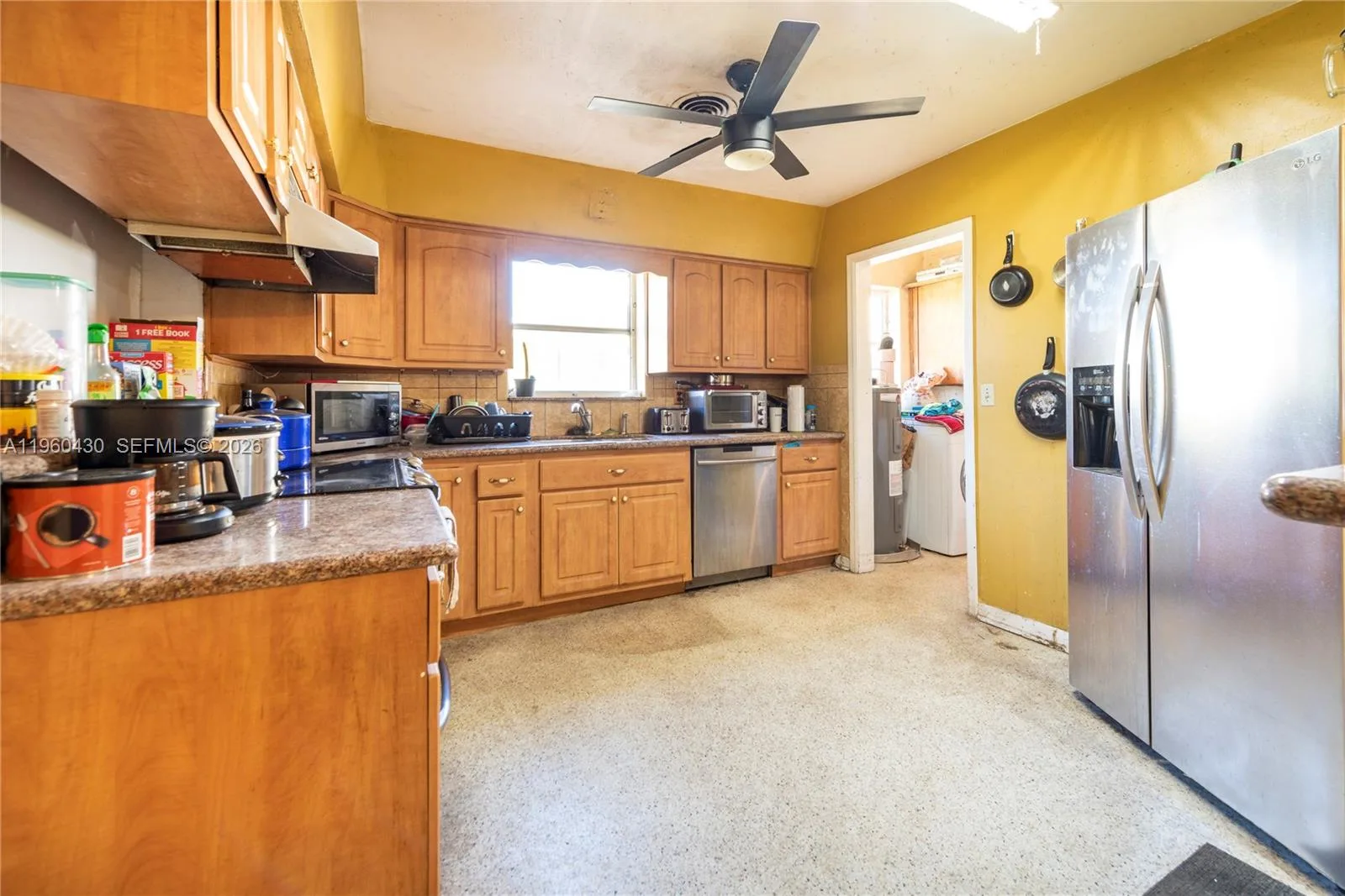 600 SW 11th Ave, Hallandale Beach, FL 33009 photo 9