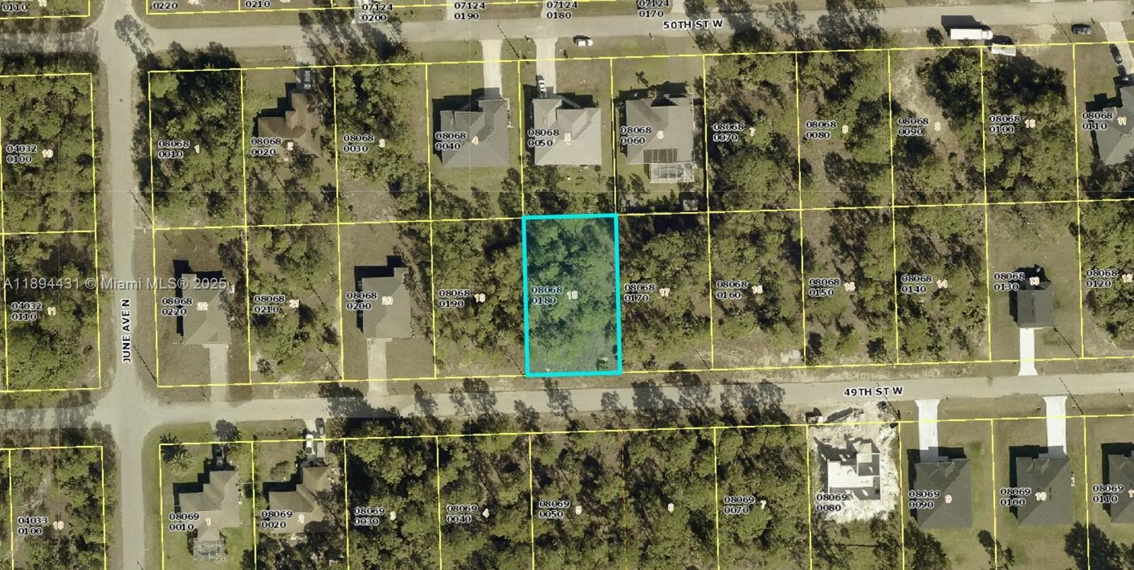 2812 49th W, Lehigh Acres, FL 33971