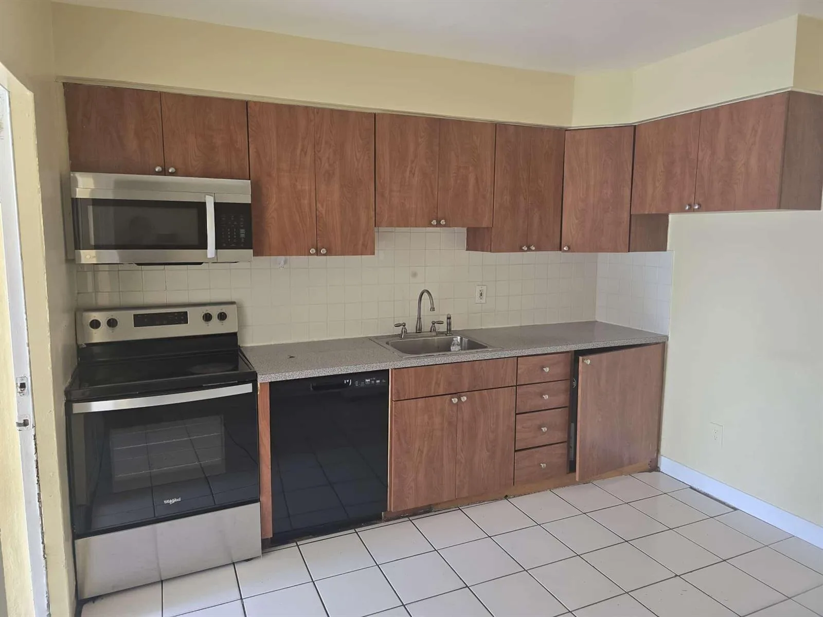1912 Taft Street # 1-2, Hollywood, FL 33020 photo 8