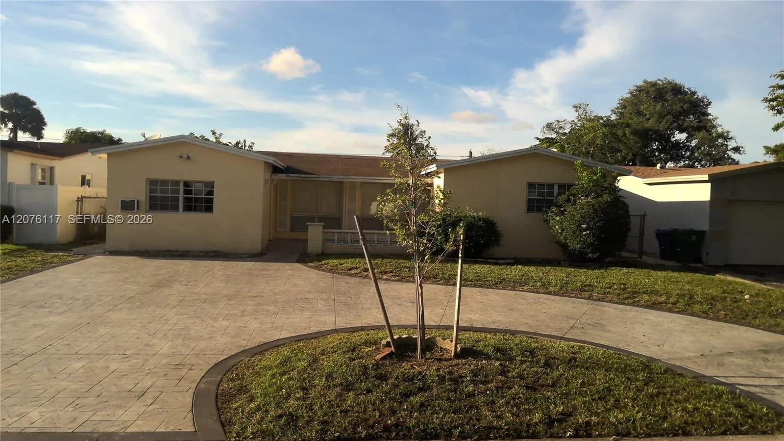 7829 Embassy Blvd, Miramar, FL 33023